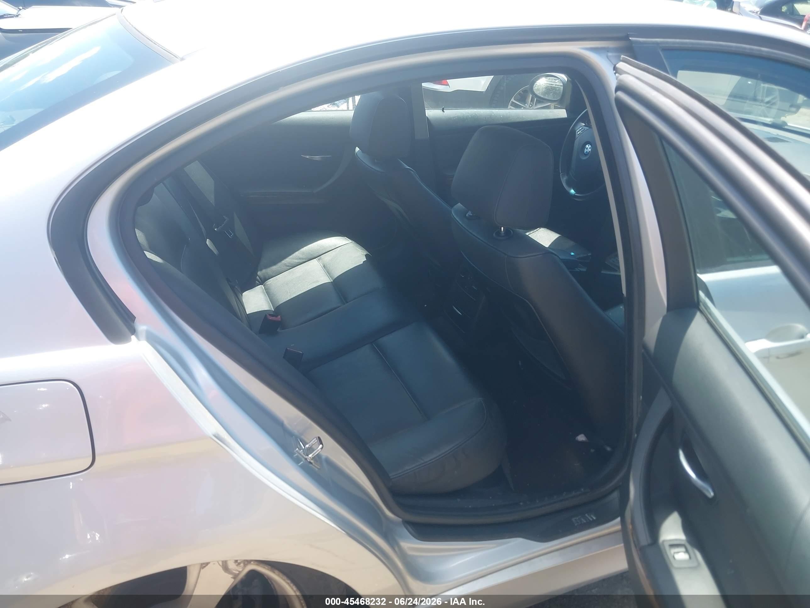 2007 Bmw 328i   Silver vin: WBAVA37597NL16822