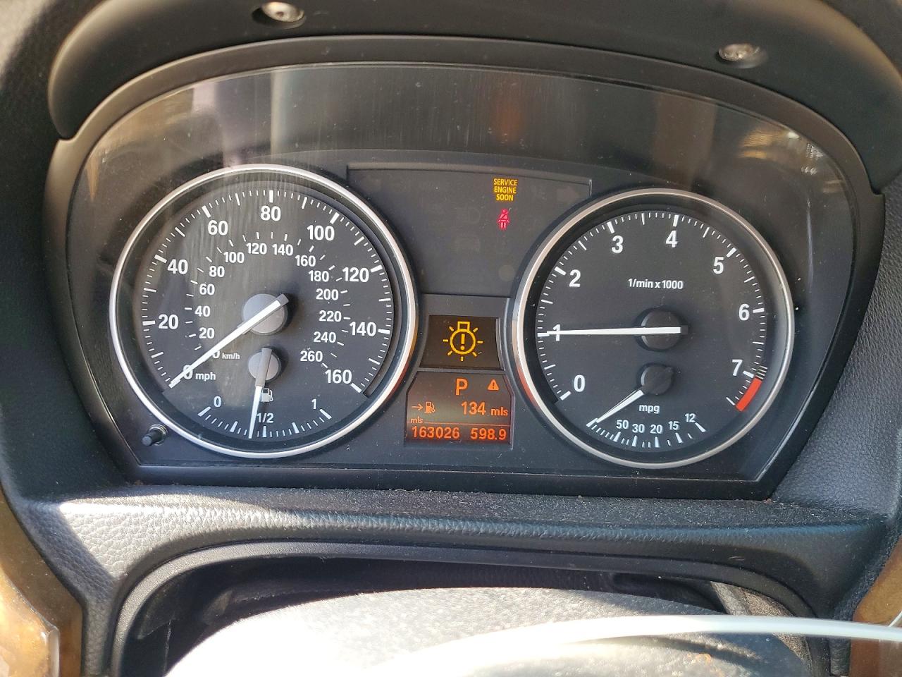 2008 Bmw 328 I Brown vin: WBAVA37598NL58621