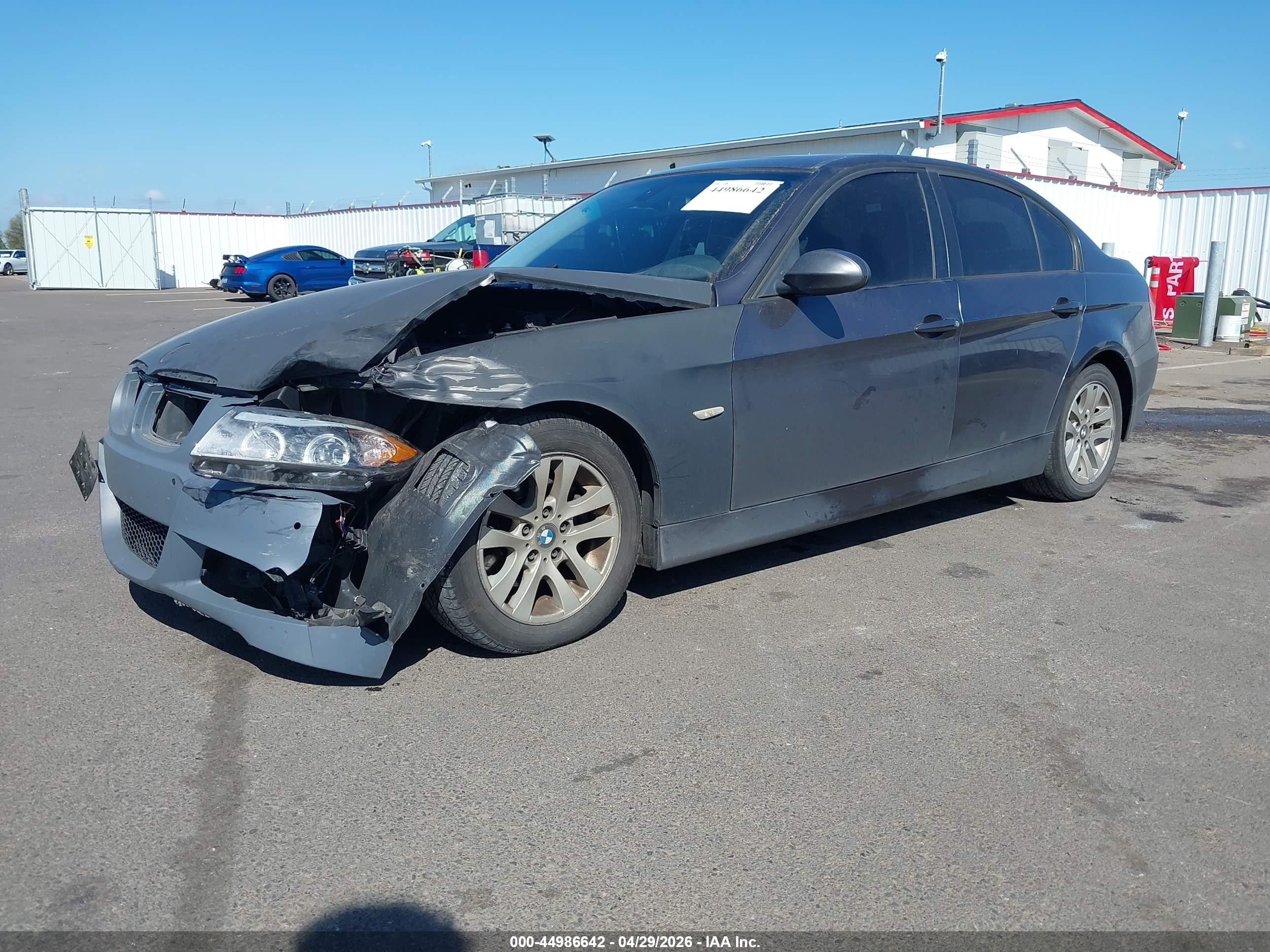 2006 Bmw 325i   Black vin: WBAVB13506KX50358