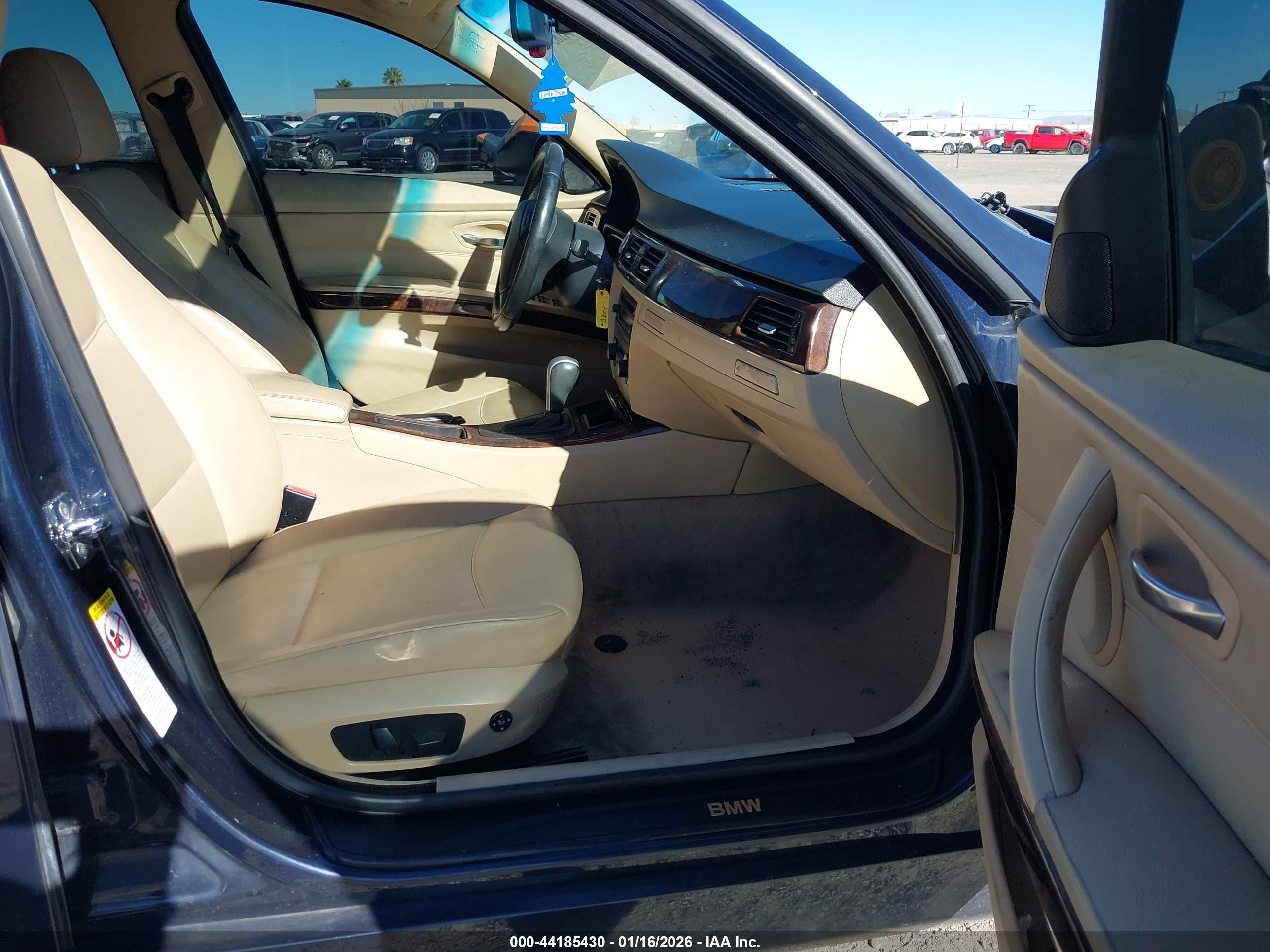 2006 Bmw 325i   Dark Blue vin: WBAVB13506PT07839
