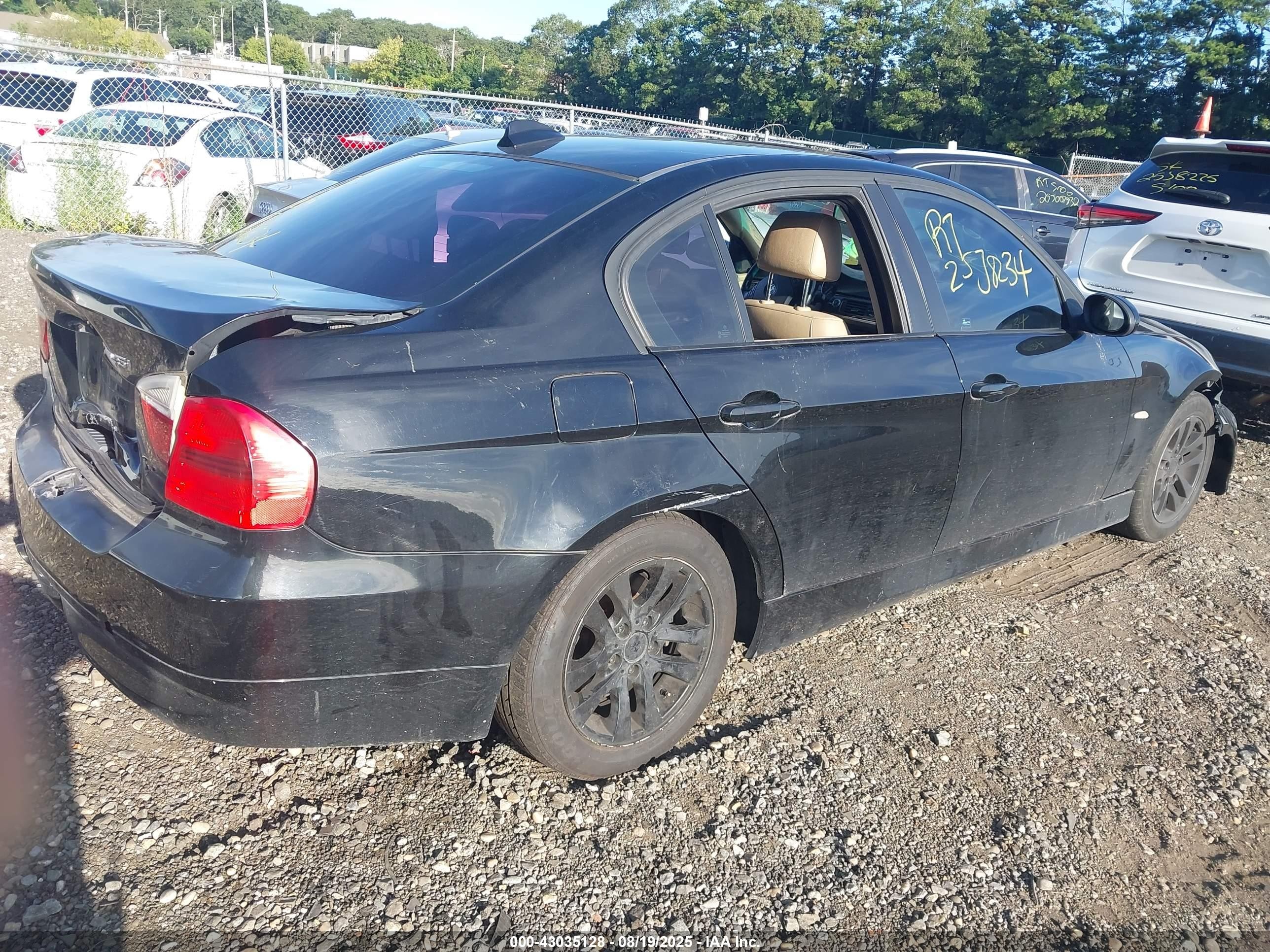 2006 Bmw 325i   Black vin: WBAVB13526KX43119