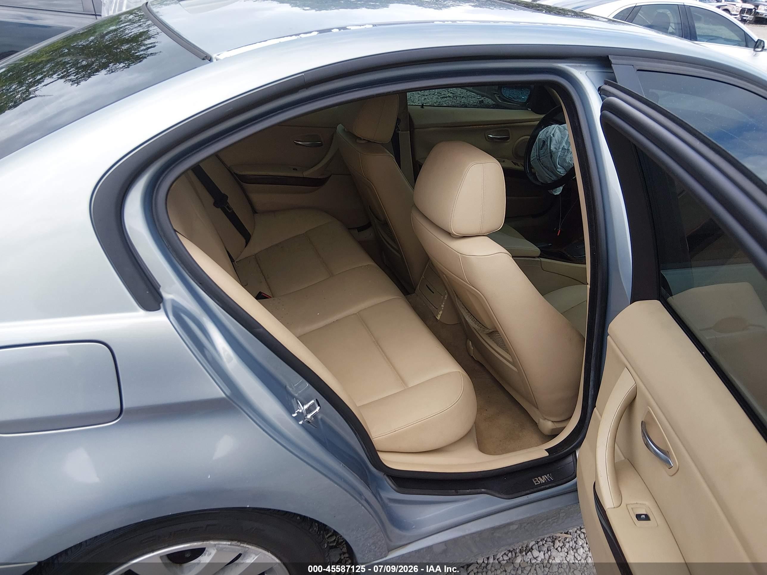 2006 Bmw 325i Light Blue vin: WBAVB13526KX67954