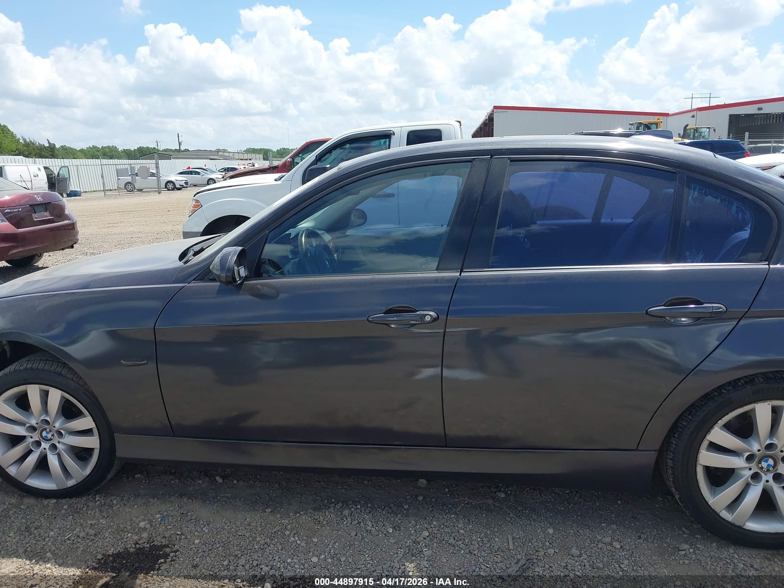 2006 Bmw 325i   Gray vin: WBAVB13536KX46272