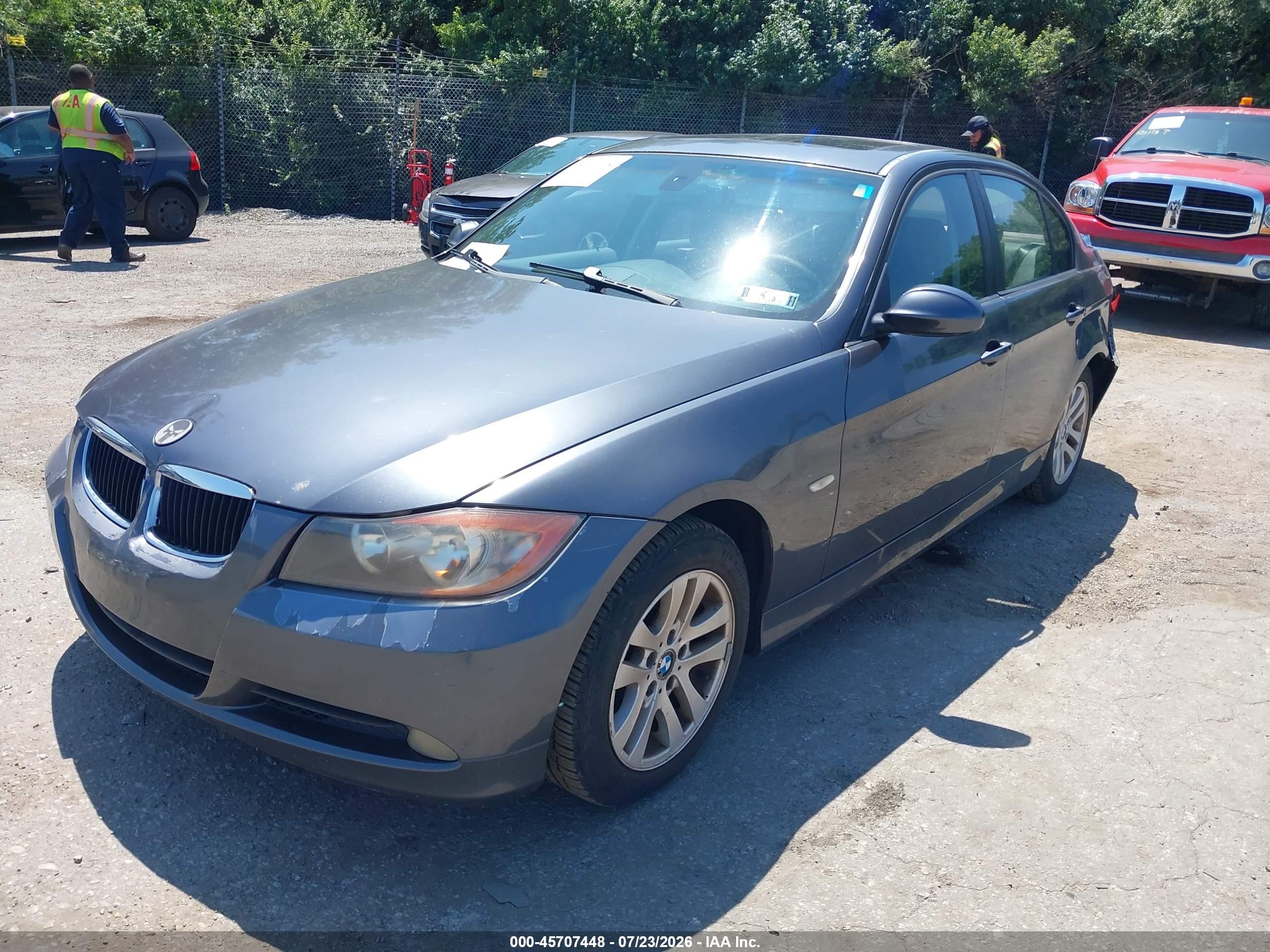 2006 Bmw 325i   Серый vin: WBAVB13536PS64288