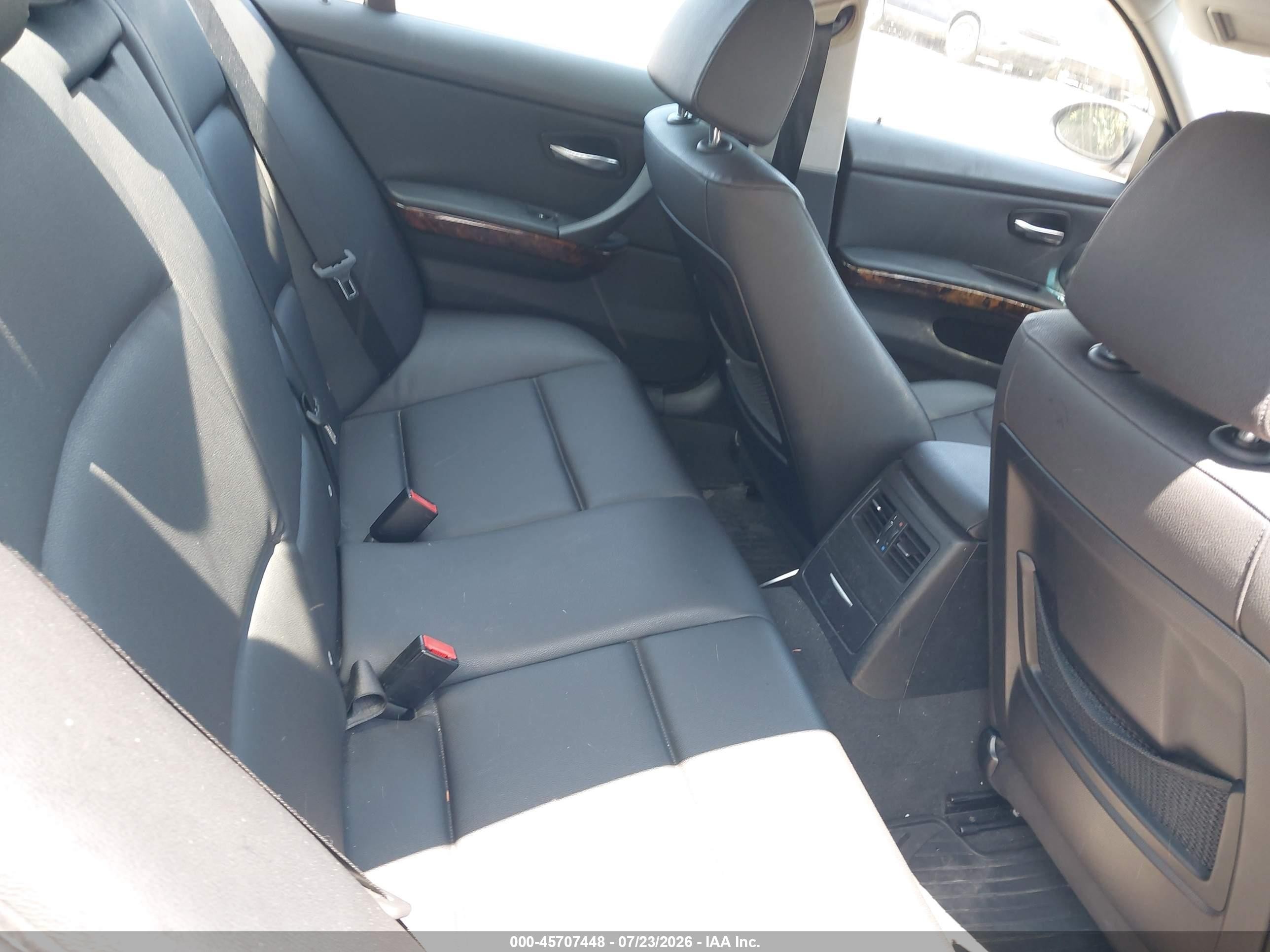 2006 Bmw 325i   Серый vin: WBAVB13536PS64288
