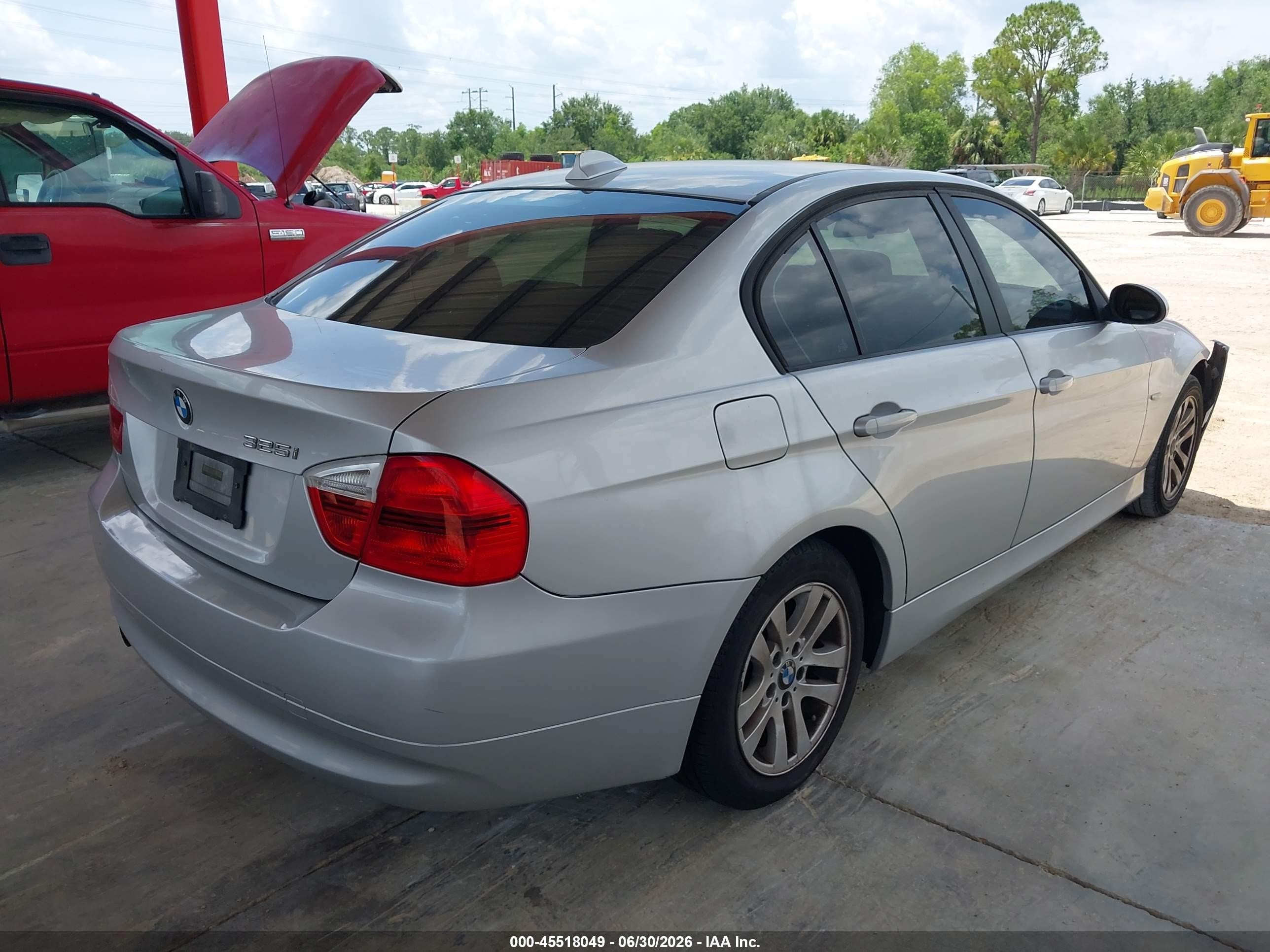 2006 Bmw 325i   Silver vin: WBAVB13536PT20813