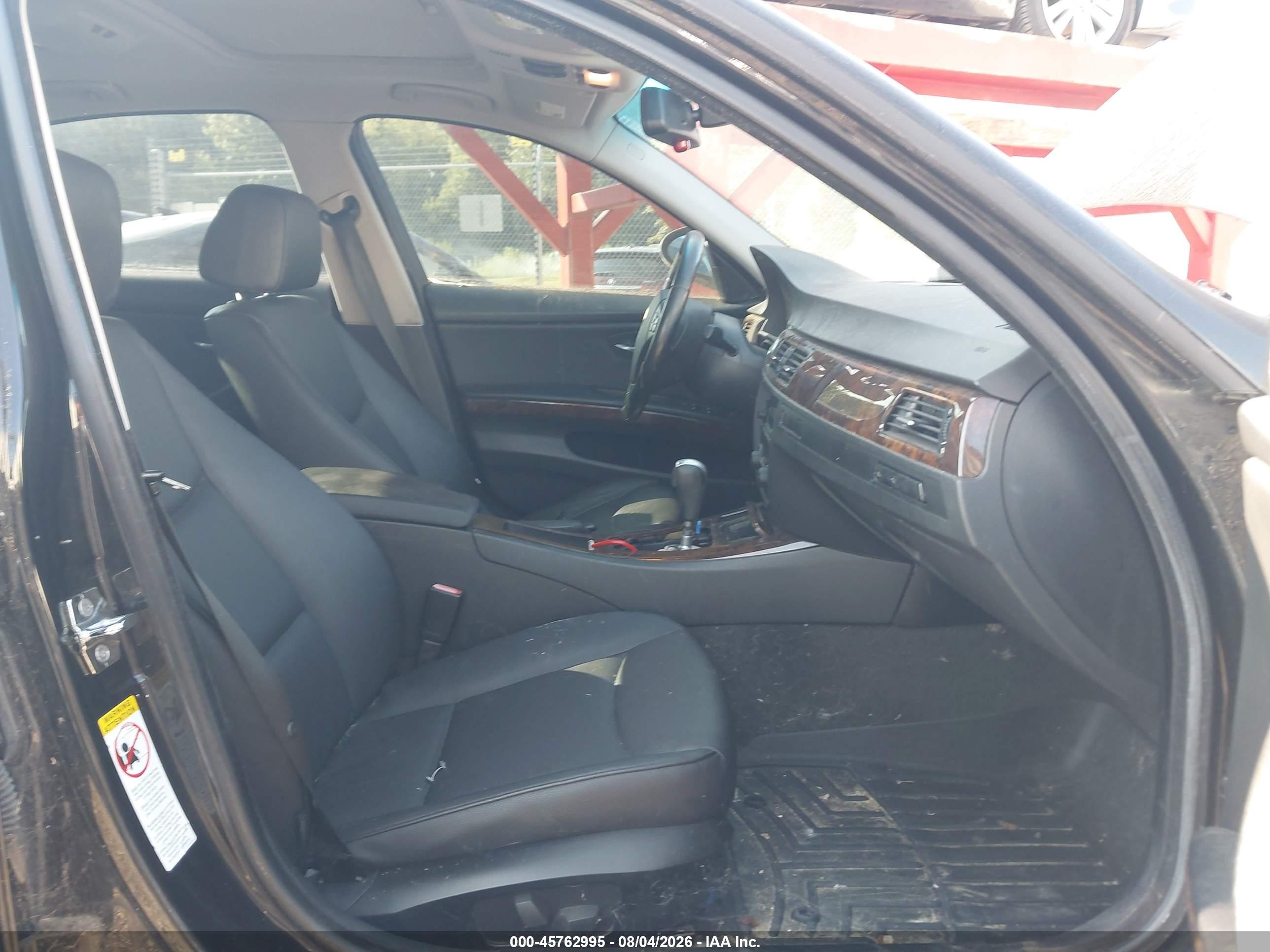 2006 Bmw 325i   Black vin: WBAVB13536PT21122
