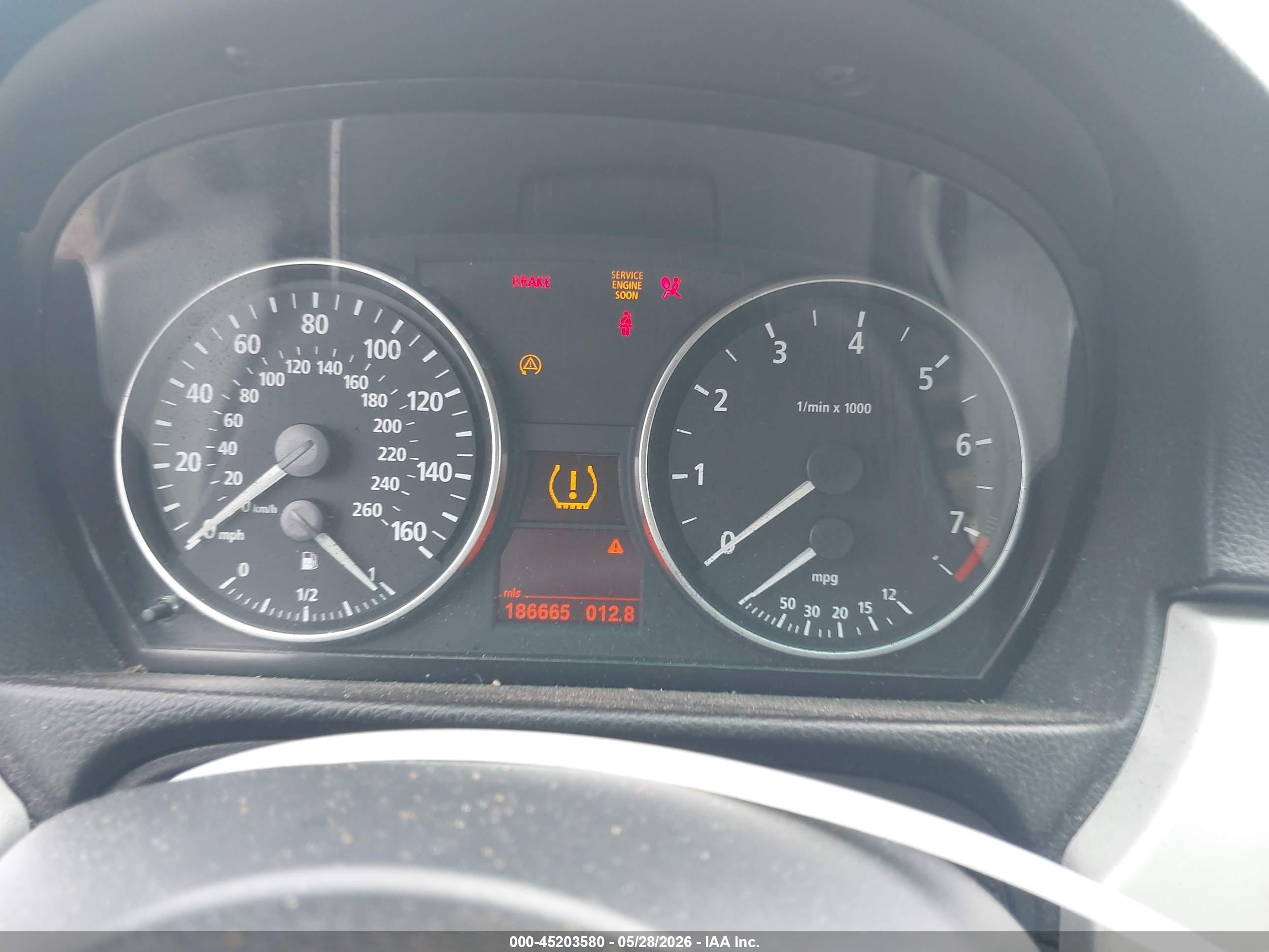2006 Bmw 325i   Black vin: WBAVB13546PS65899