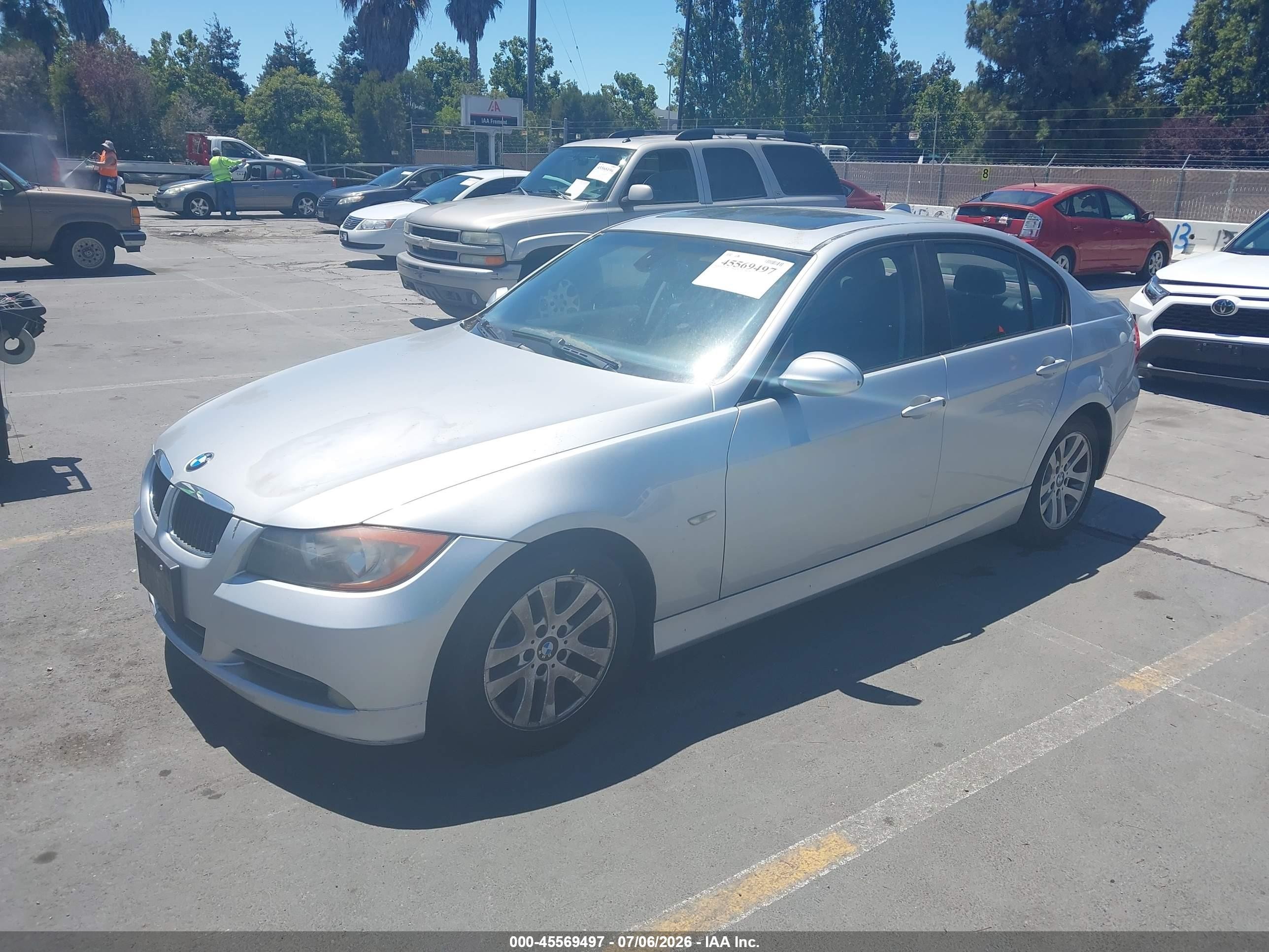 2006 Bmw 325i   Silver vin: WBAVB13556KX37086