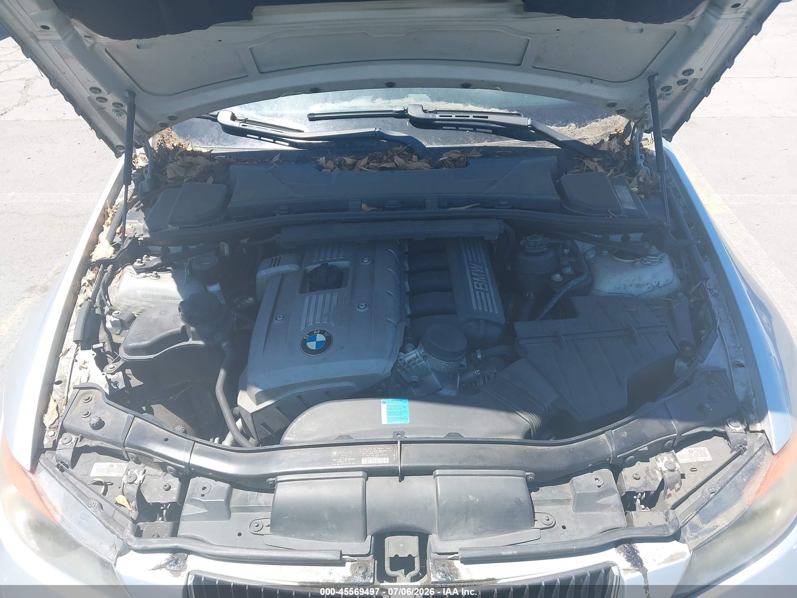 2006 Bmw 325i   Silver vin: WBAVB13556KX37086