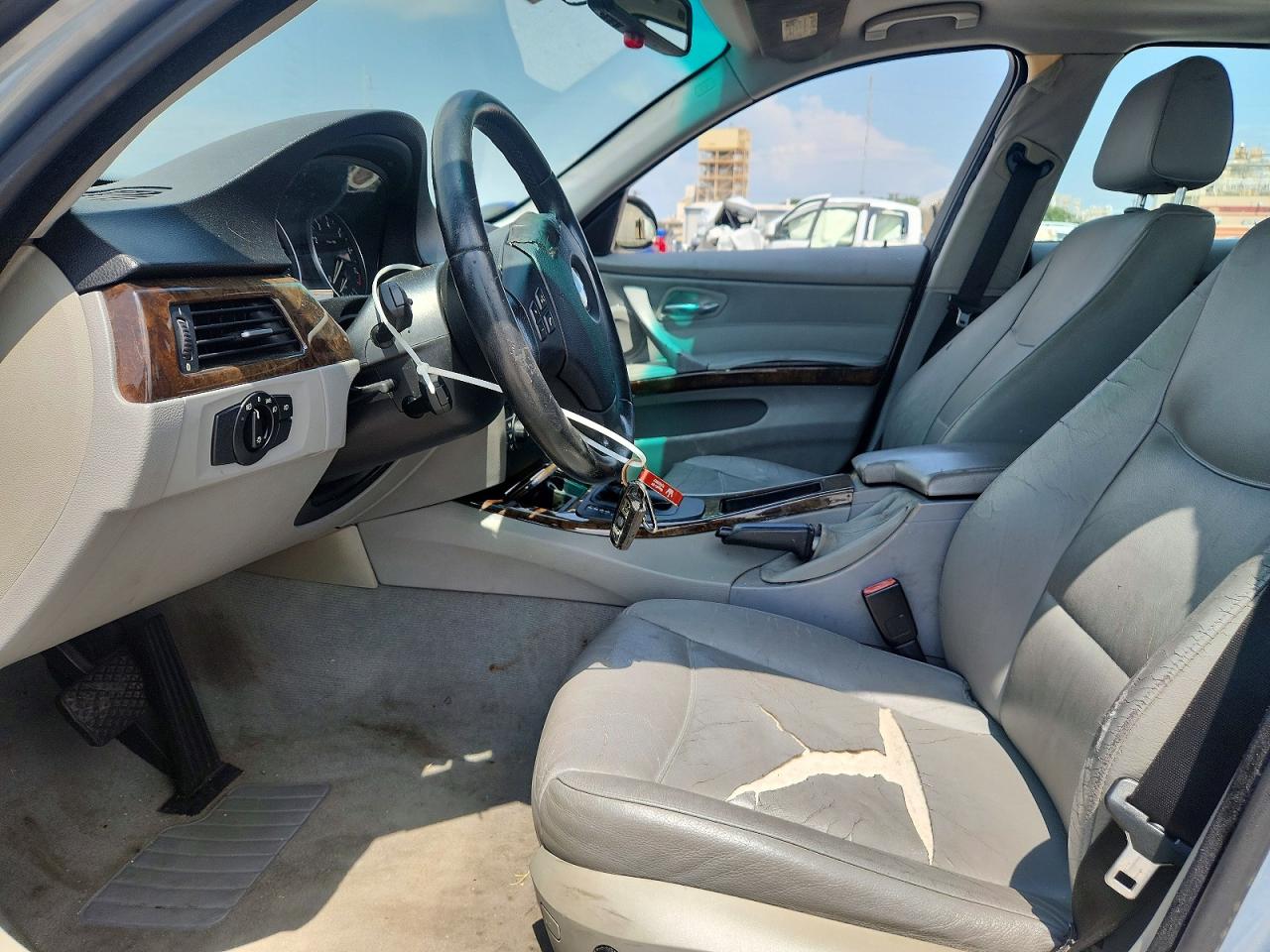 2006 Bmw 325 I Silver vin: WBAVB13556KX42076