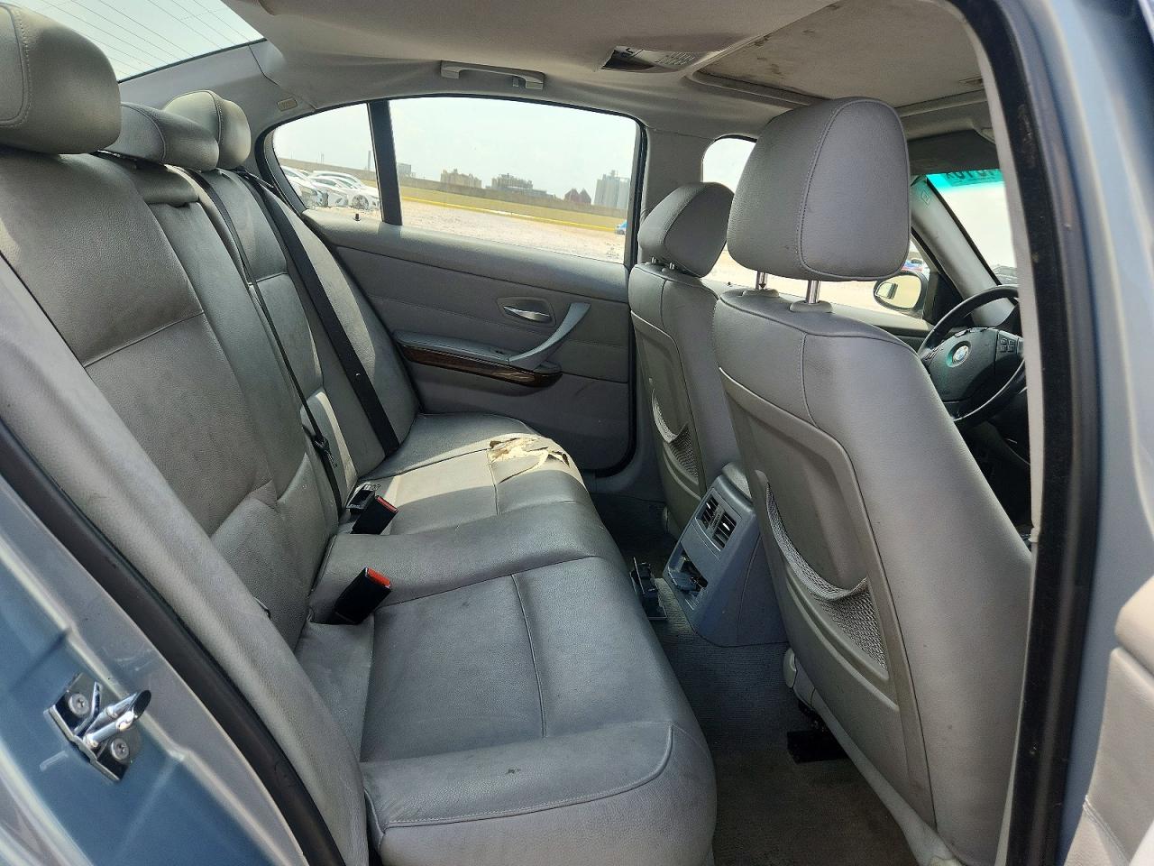 2006 Bmw 325 I Silver vin: WBAVB13556KX42076