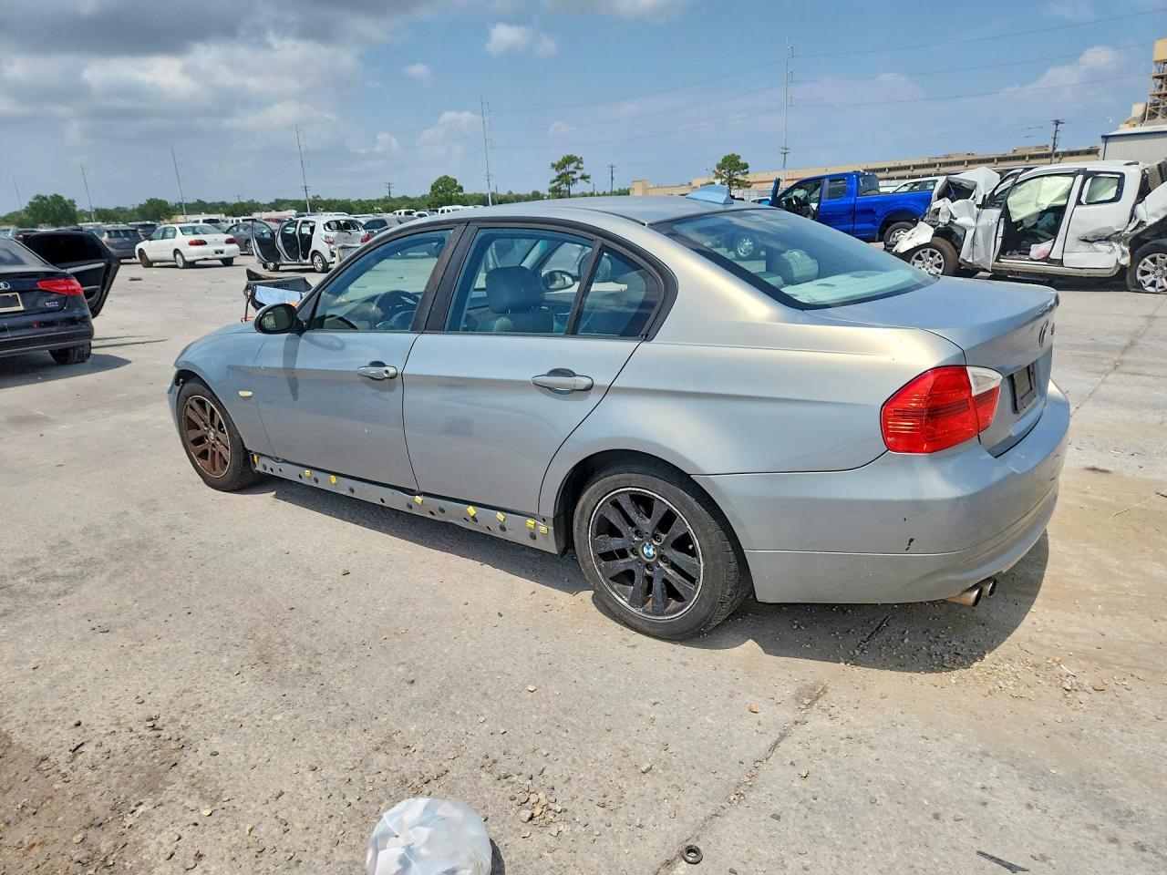2006 Bmw 325 I Silver vin: WBAVB13556KX42076