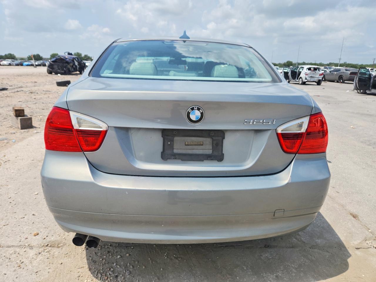 2006 Bmw 325 I Silver vin: WBAVB13556KX42076