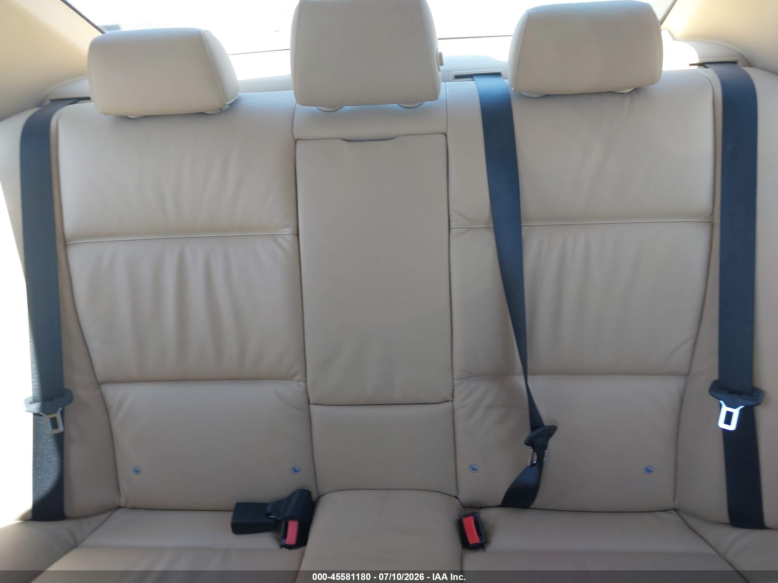 2006 Bmw 325i   White vin: WBAVB13556PT11045