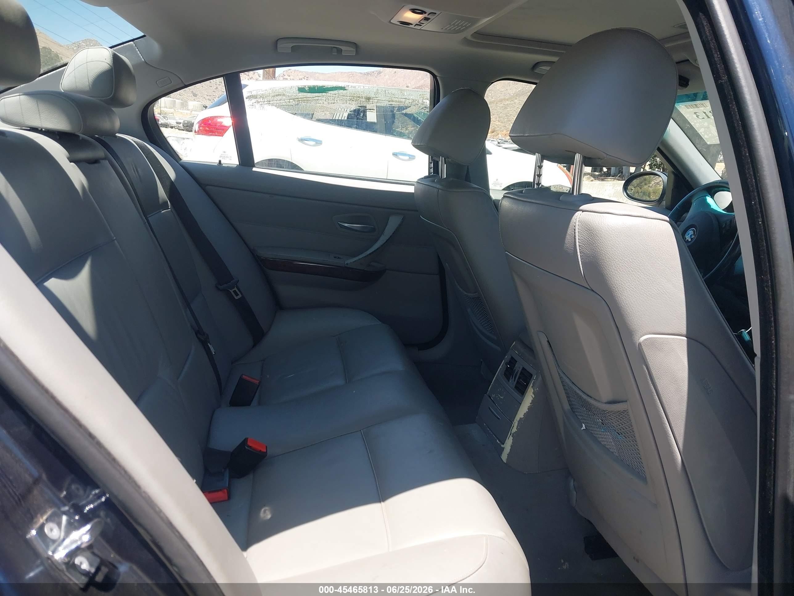 2006 Bmw 325i   Blue vin: WBAVB13566KX48677