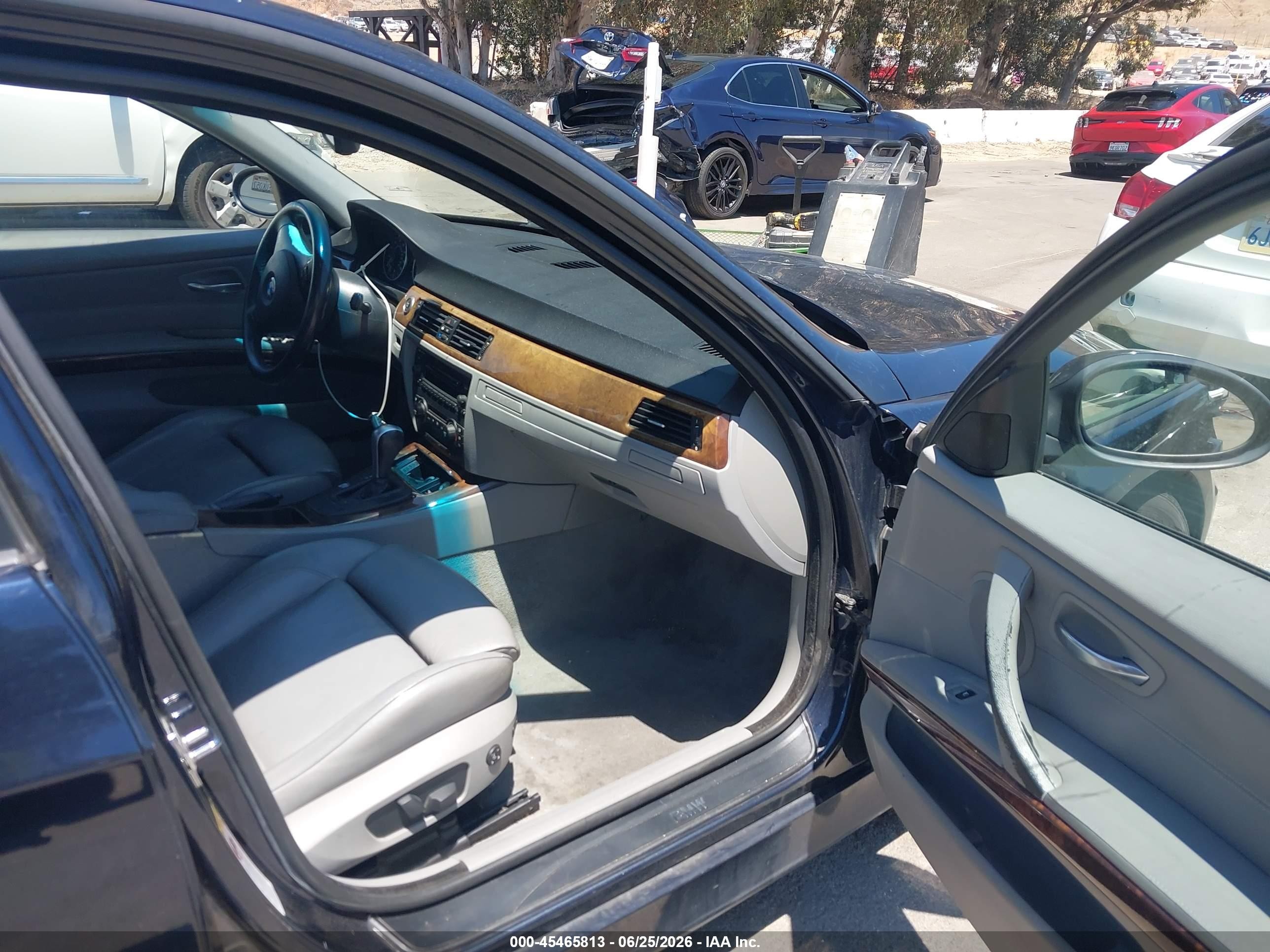 2006 Bmw 325i   Blue vin: WBAVB13566KX48677
