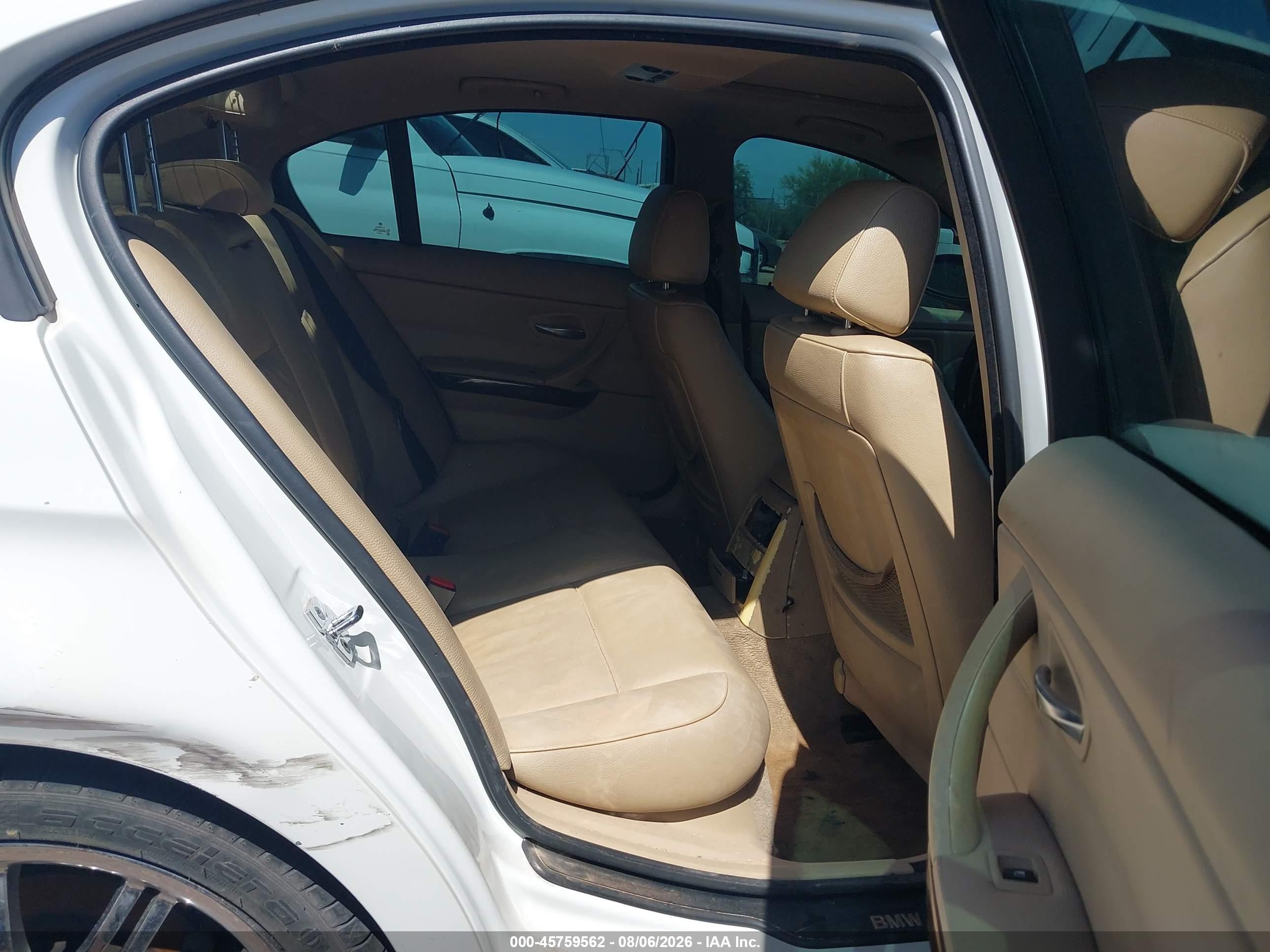 2006 Bmw 325i   Белый vin: WBAVB13566KX49120