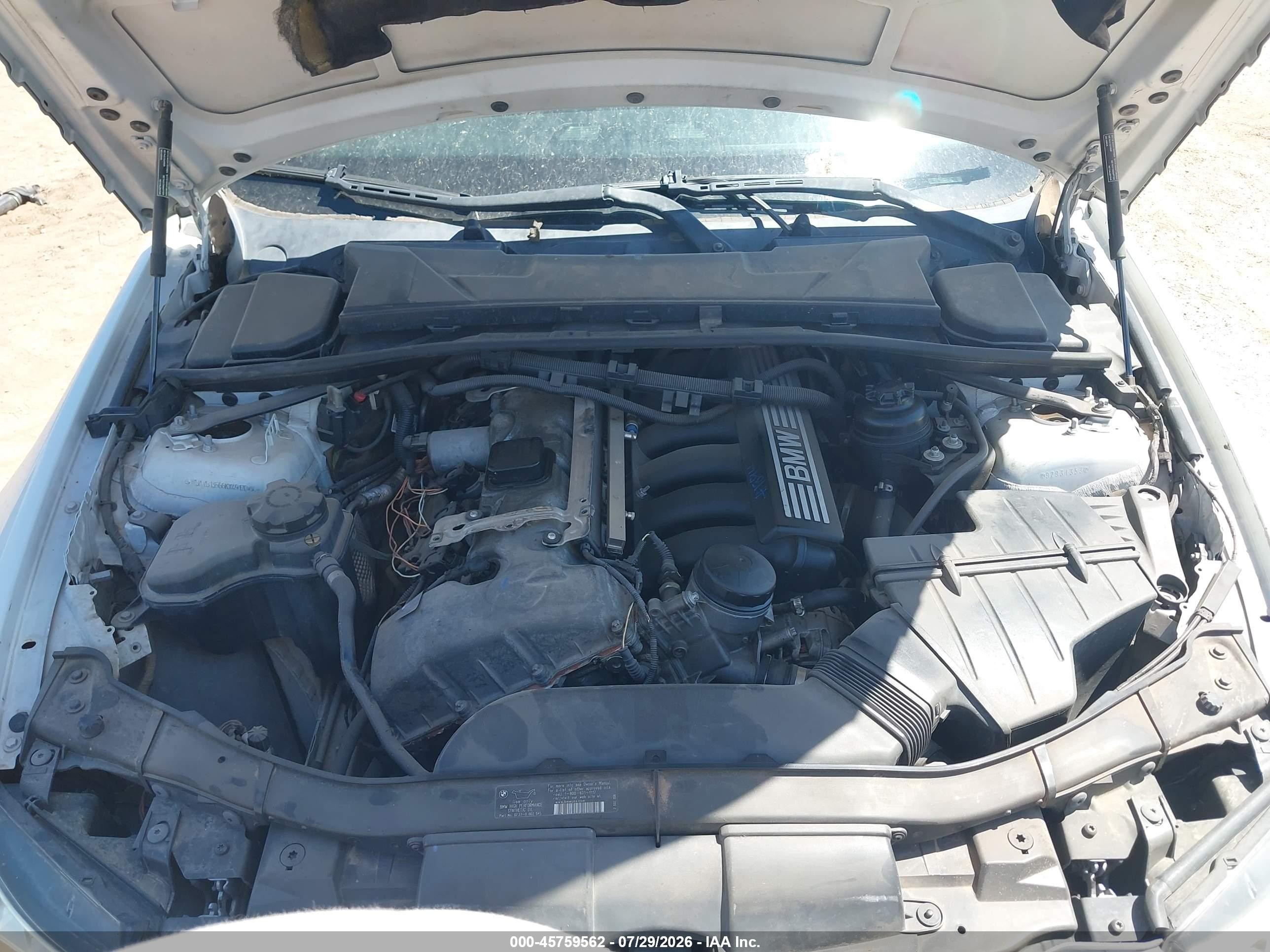 2006 Bmw 325i   Белый vin: WBAVB13566KX49120