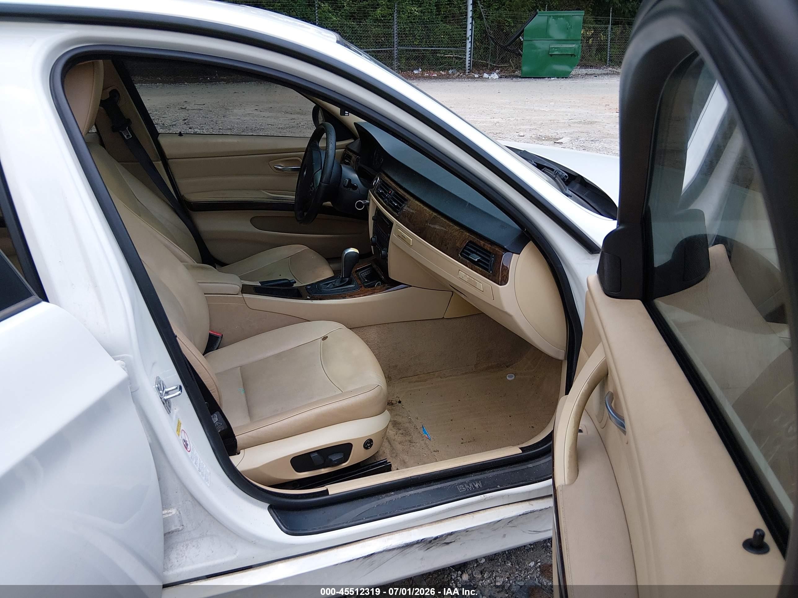 2006 Bmw 325i White vin: WBAVB13566PT07005