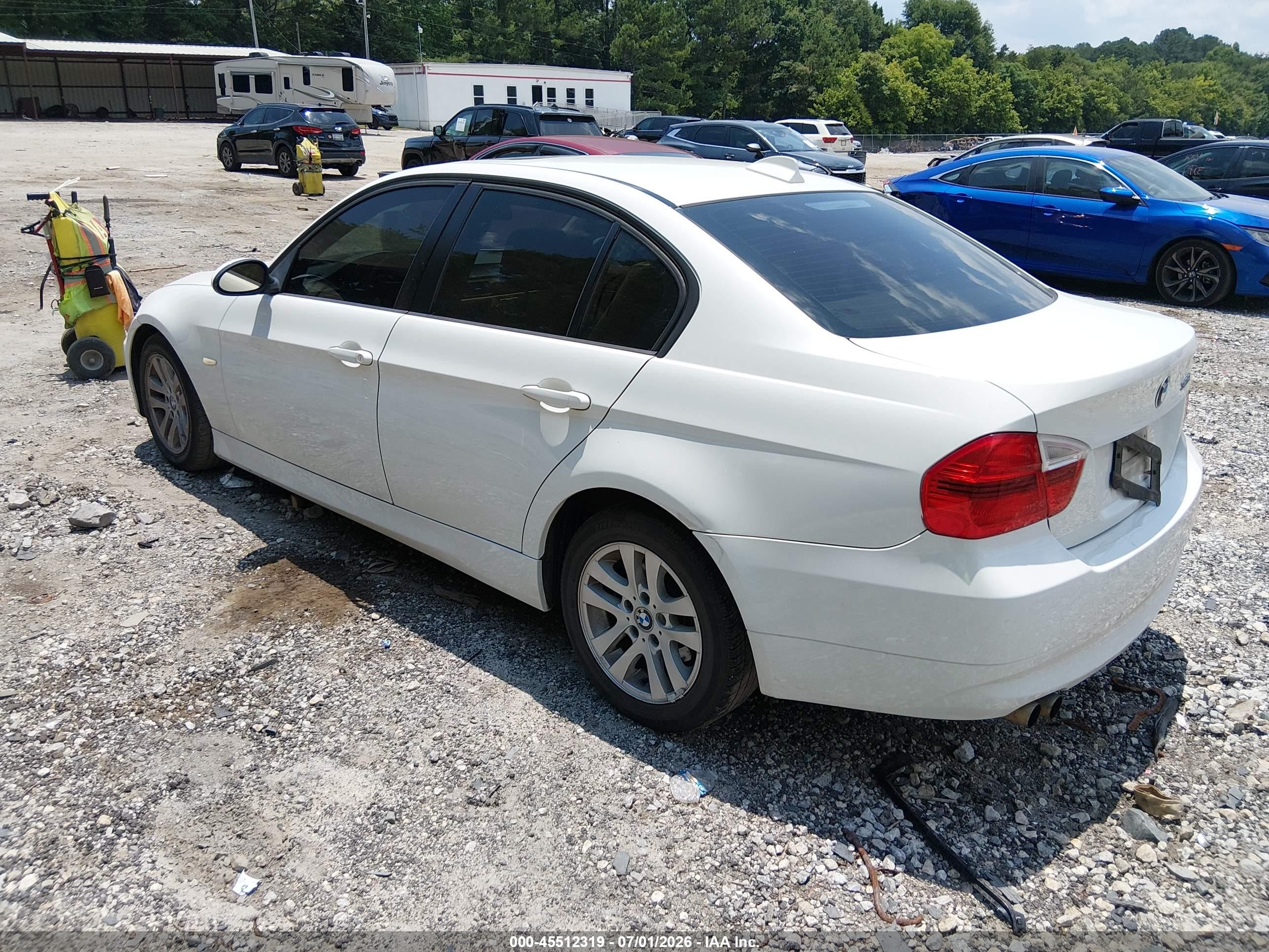 2006 Bmw 325i White vin: WBAVB13566PT07005