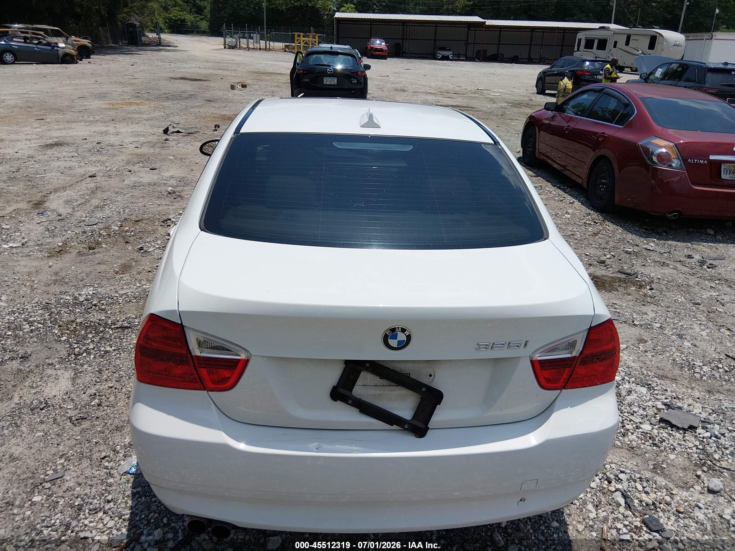 2006 Bmw 325i White vin: WBAVB13566PT07005