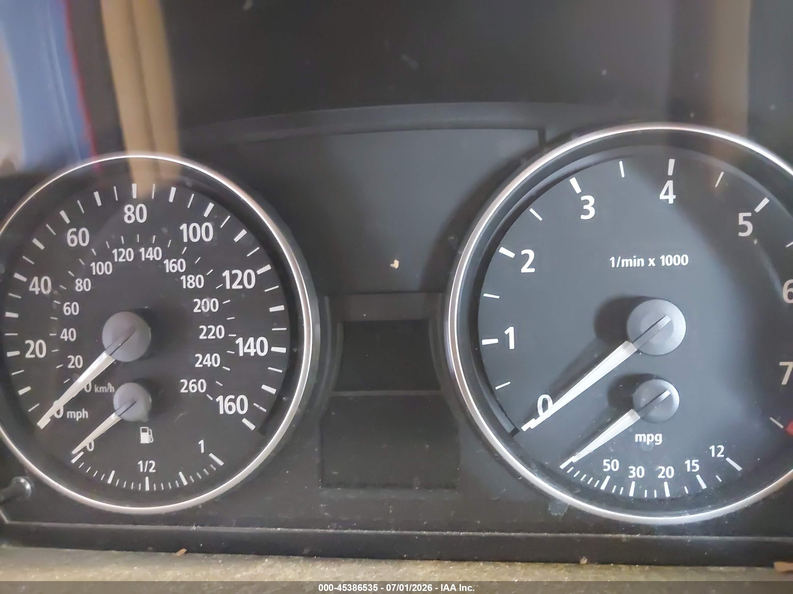 2006 Bmw 325i   Red vin: WBAVB13576KX43536