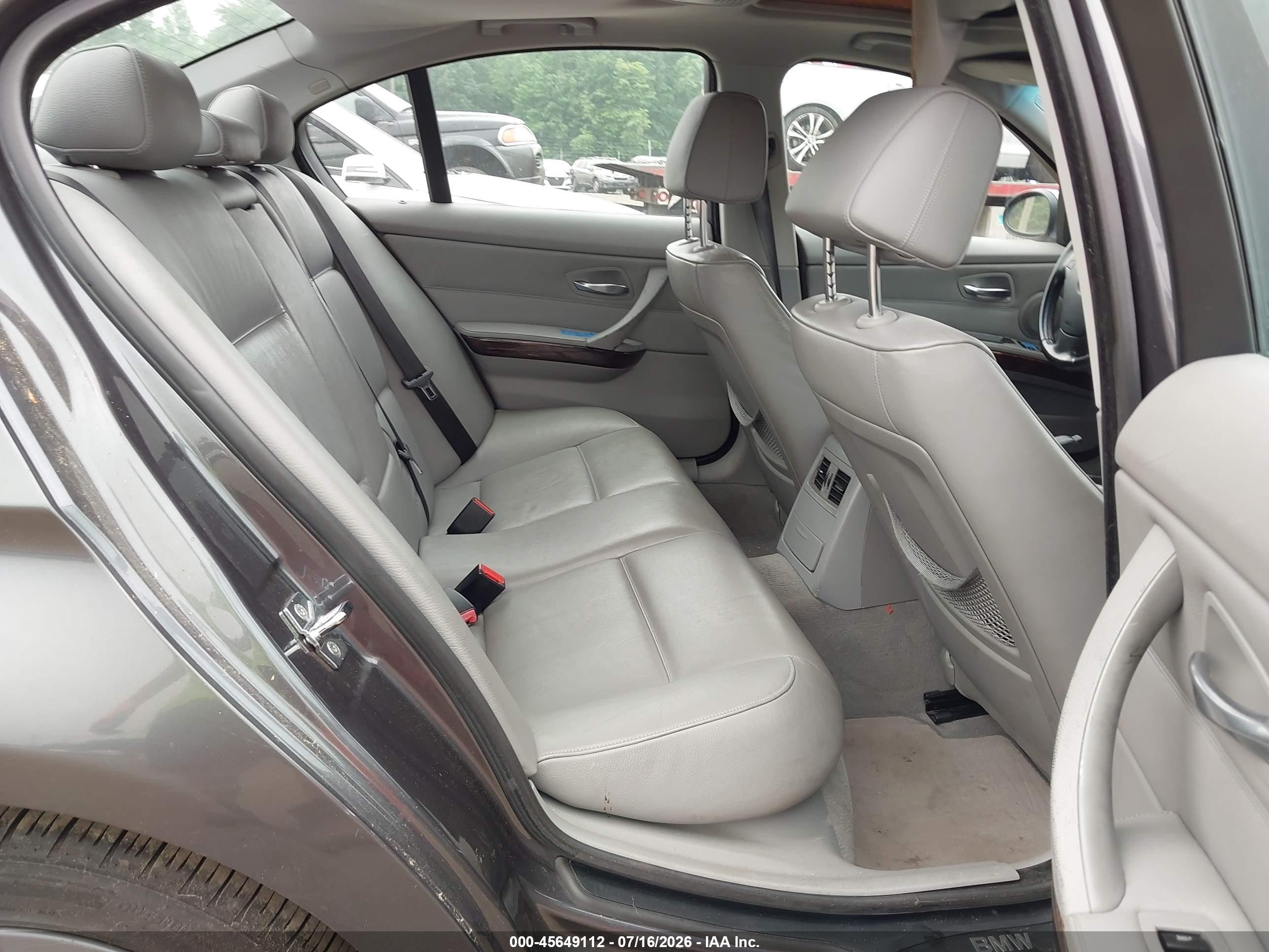 2006 Bmw 325i   Gray vin: WBAVB13576PT21401