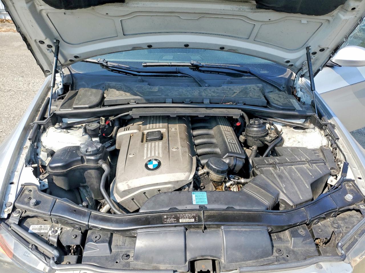 2006 Bmw 325 I Silver vin: WBAVB13576PT23939