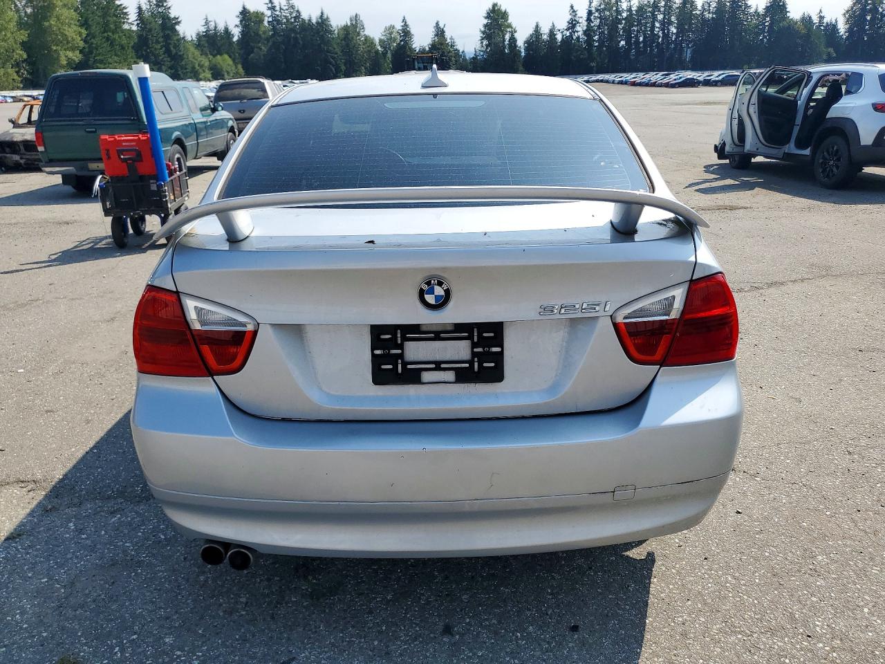 2006 Bmw 325 I Silver vin: WBAVB13576PT23939