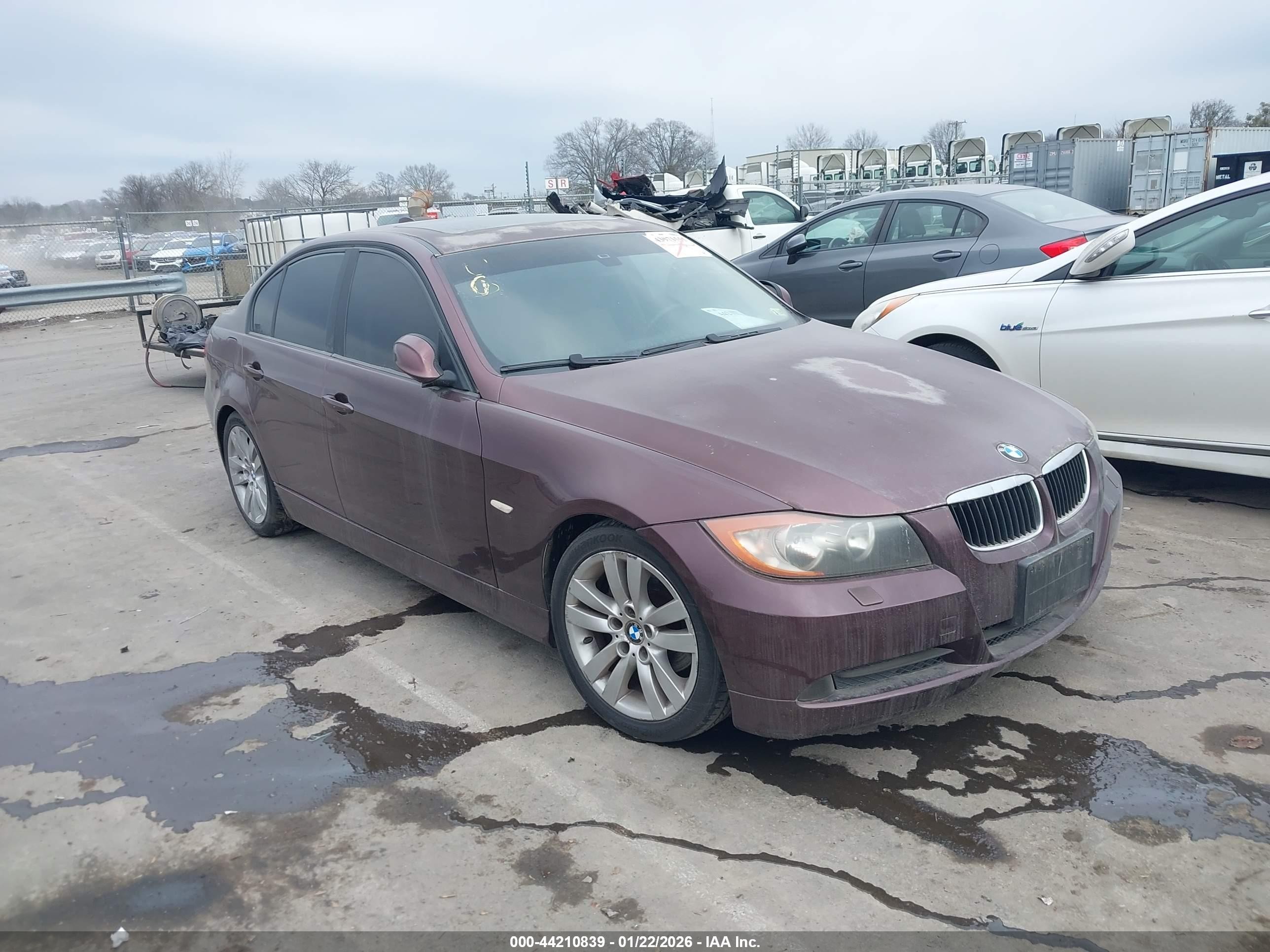2006 Bmw 325i   Purple vin: WBAVB13586PT17230
