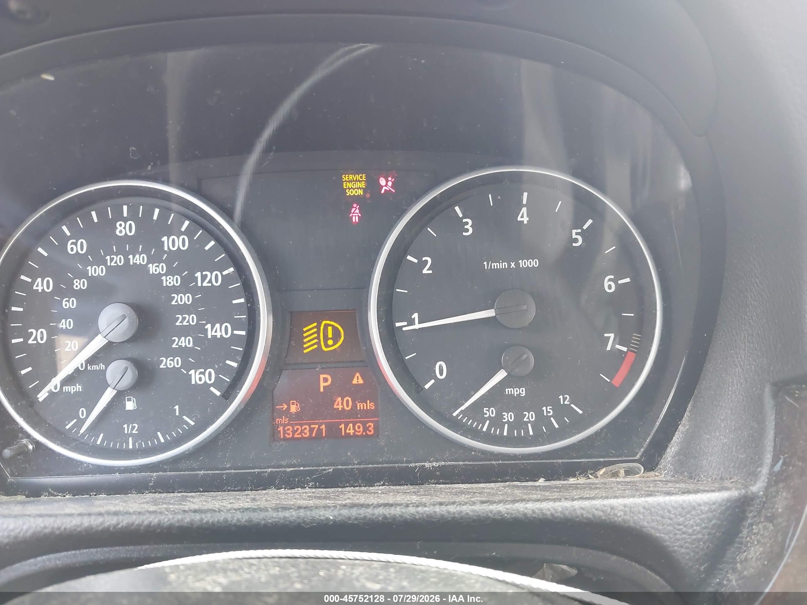 2006 Bmw 325i   Серебряный vin: WBAVB13596PT23201