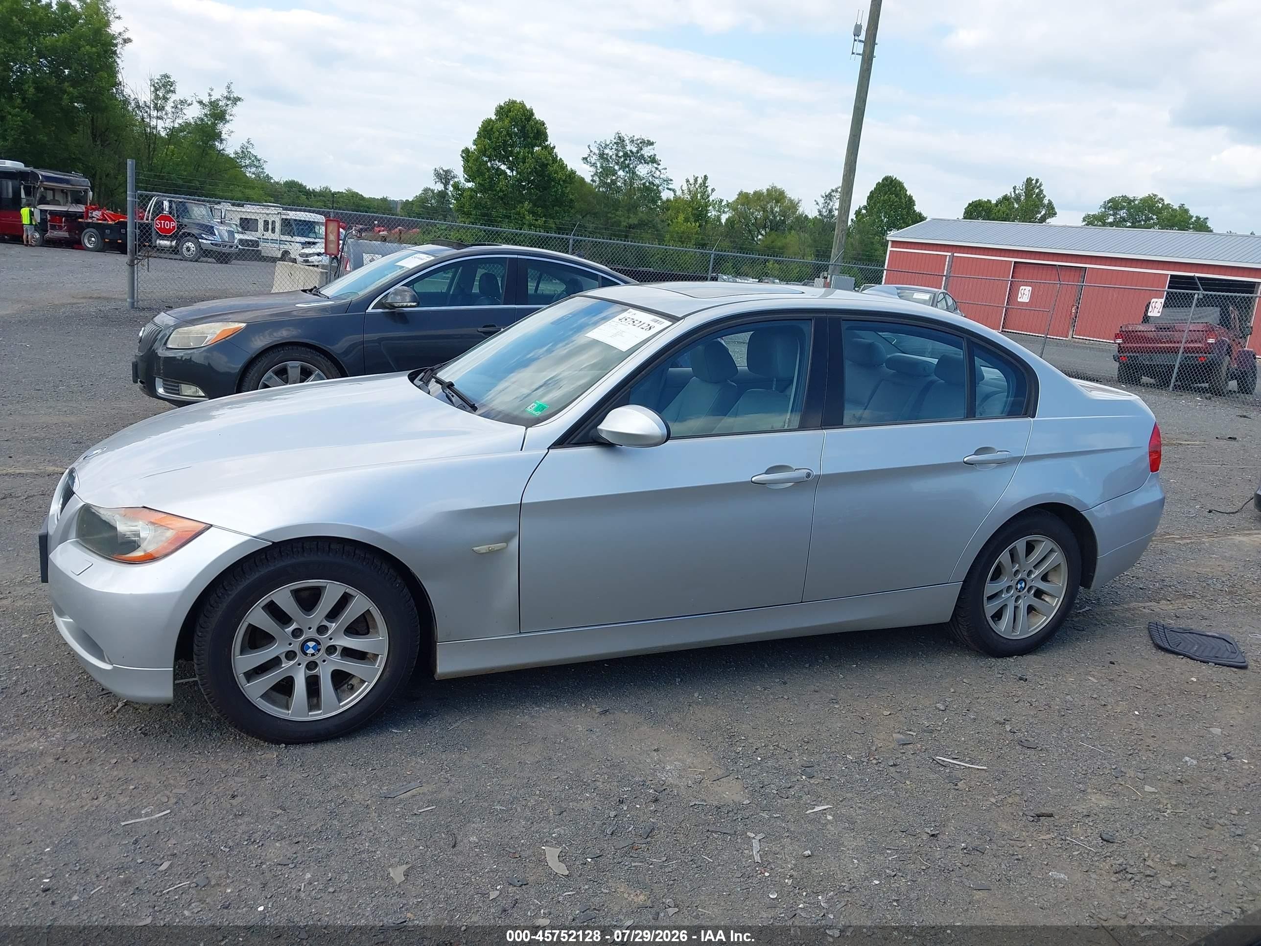 2006 Bmw 325i   Серебряный vin: WBAVB13596PT23201