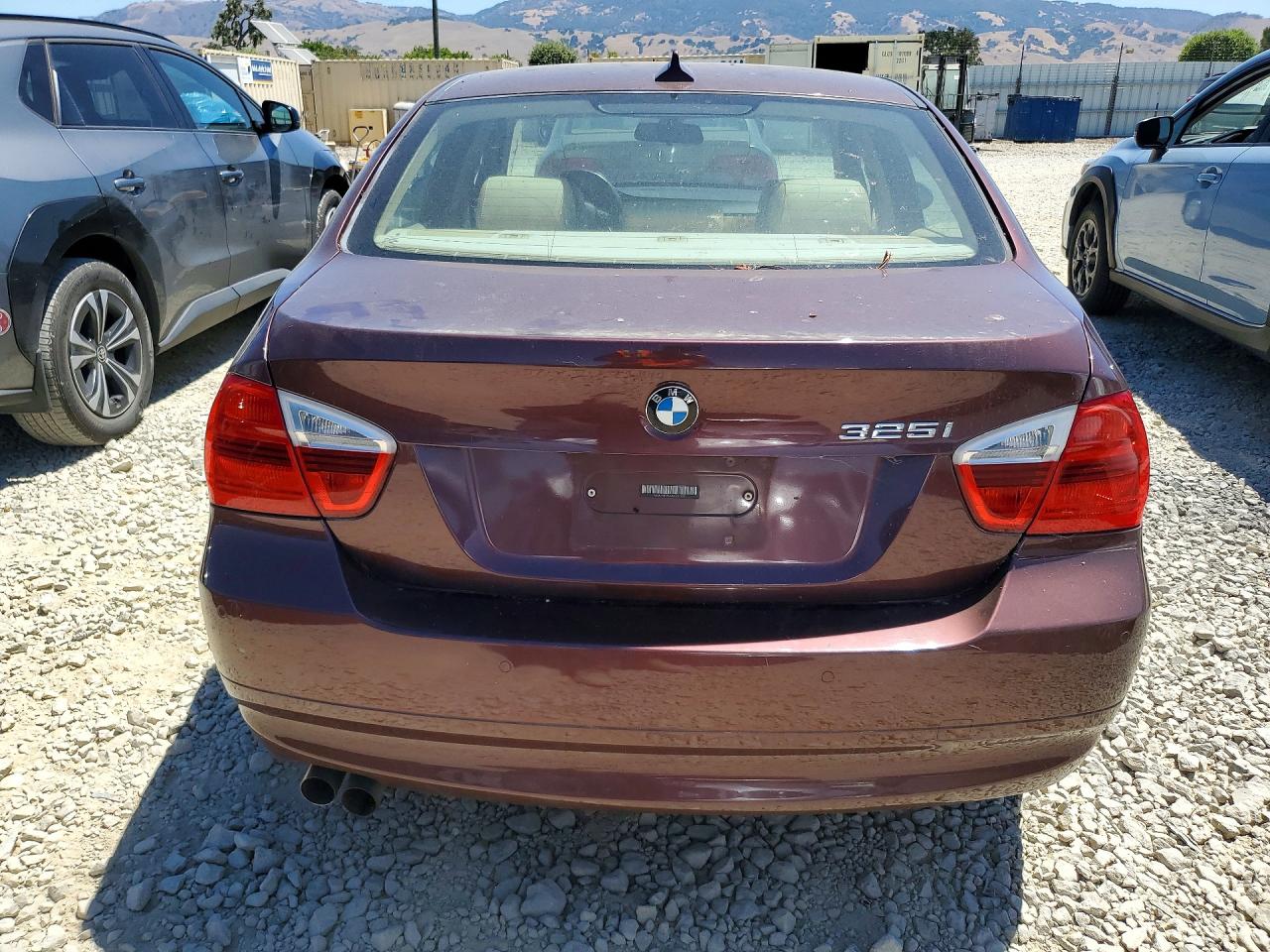 2006 Bmw 325 I Burgundy vin: WBAVB135X6KX51792
