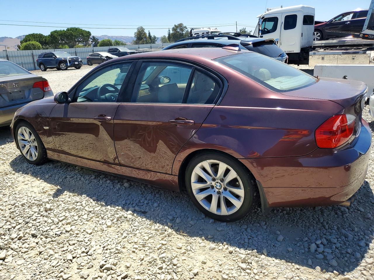 2006 Bmw 325 I Burgundy vin: WBAVB135X6KX51792