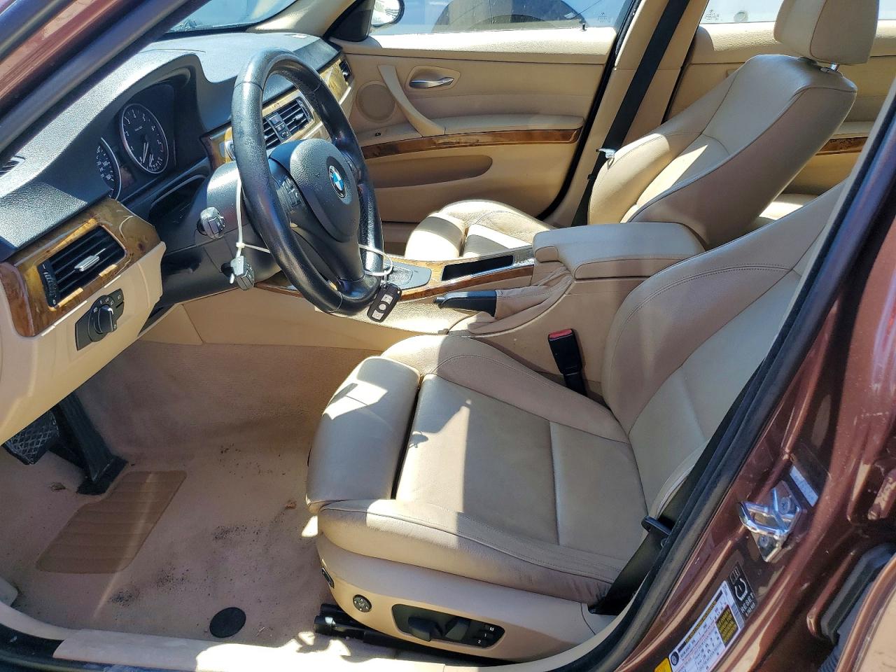 2006 Bmw 325 I Burgundy vin: WBAVB135X6KX51792