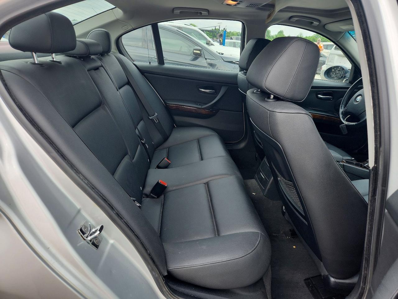 2006 Bmw 325 I Automatic Silver vin: WBAVB17536NK36626