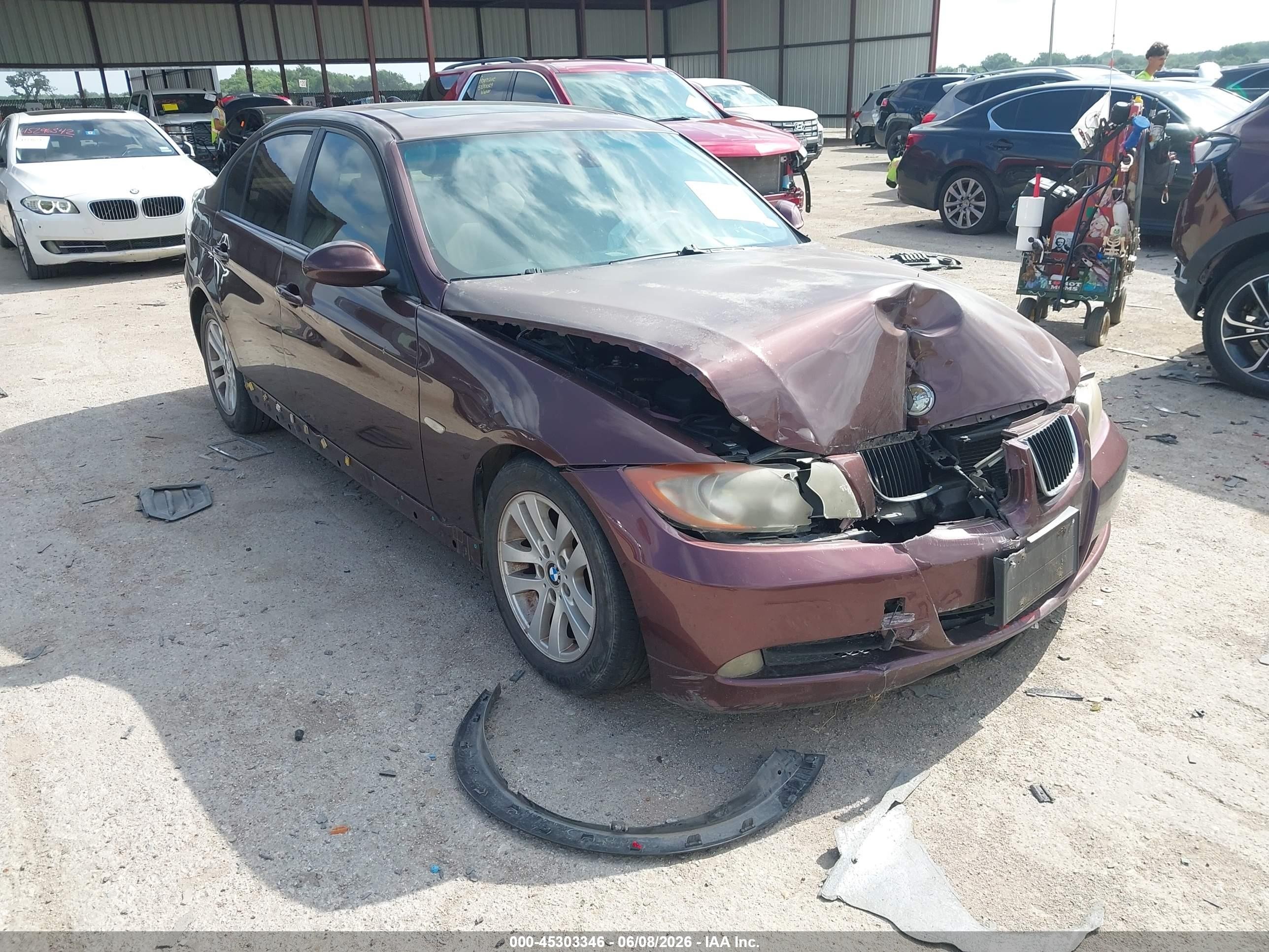 2006 Bmw 325i   Burgundy vin: WBAVB17586NK34130