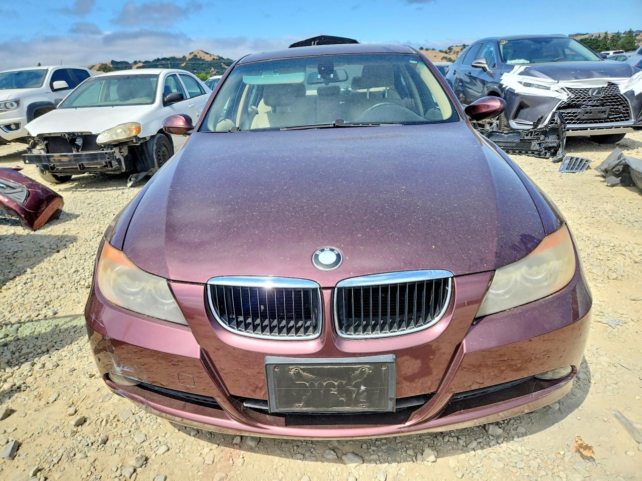 2006 Bmw 325 I Automatic Burgundy vin: WBAVB17596NK33231