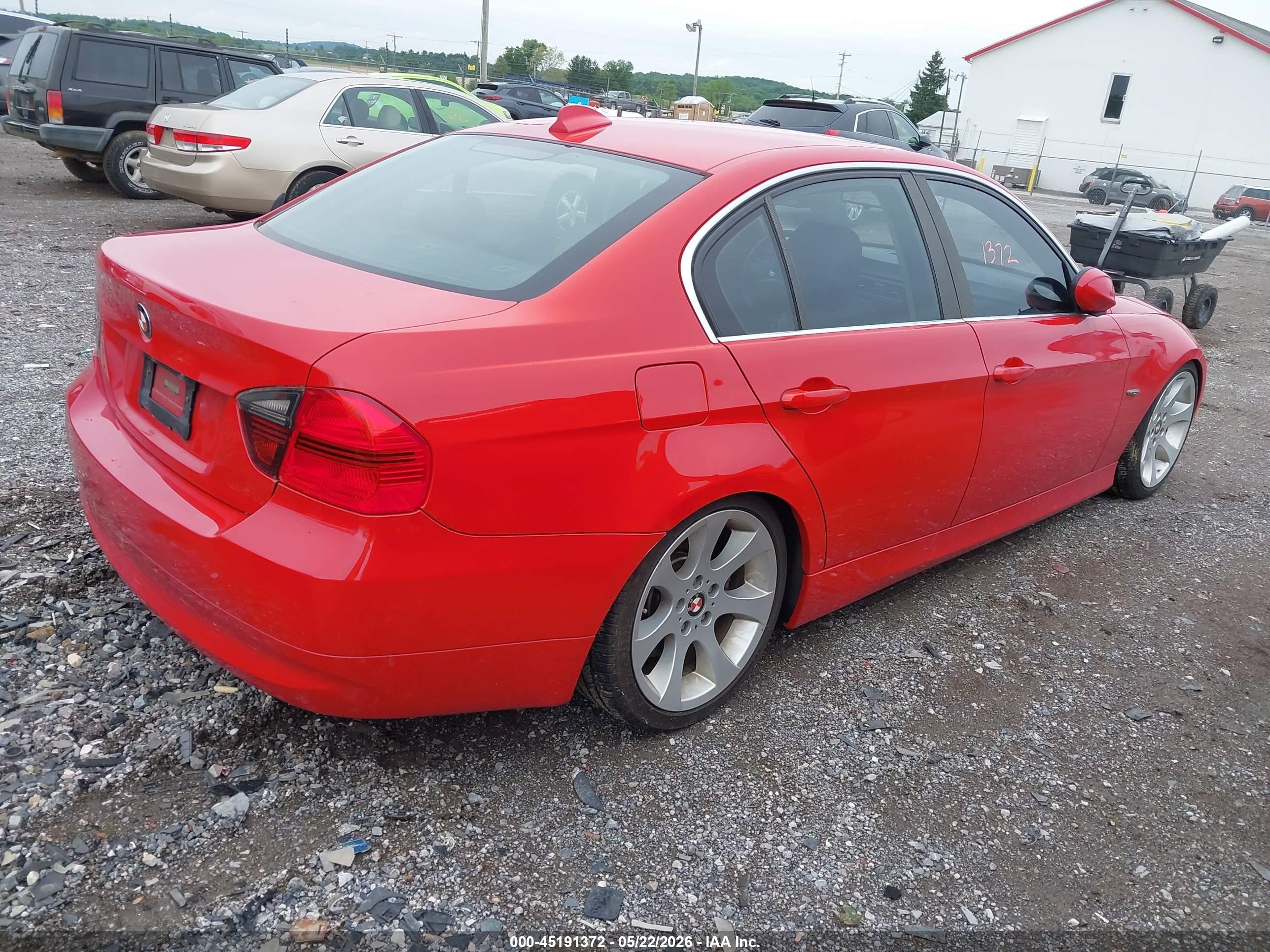 2006 Bmw 330i   Red vin: WBAVB33506KR80817
