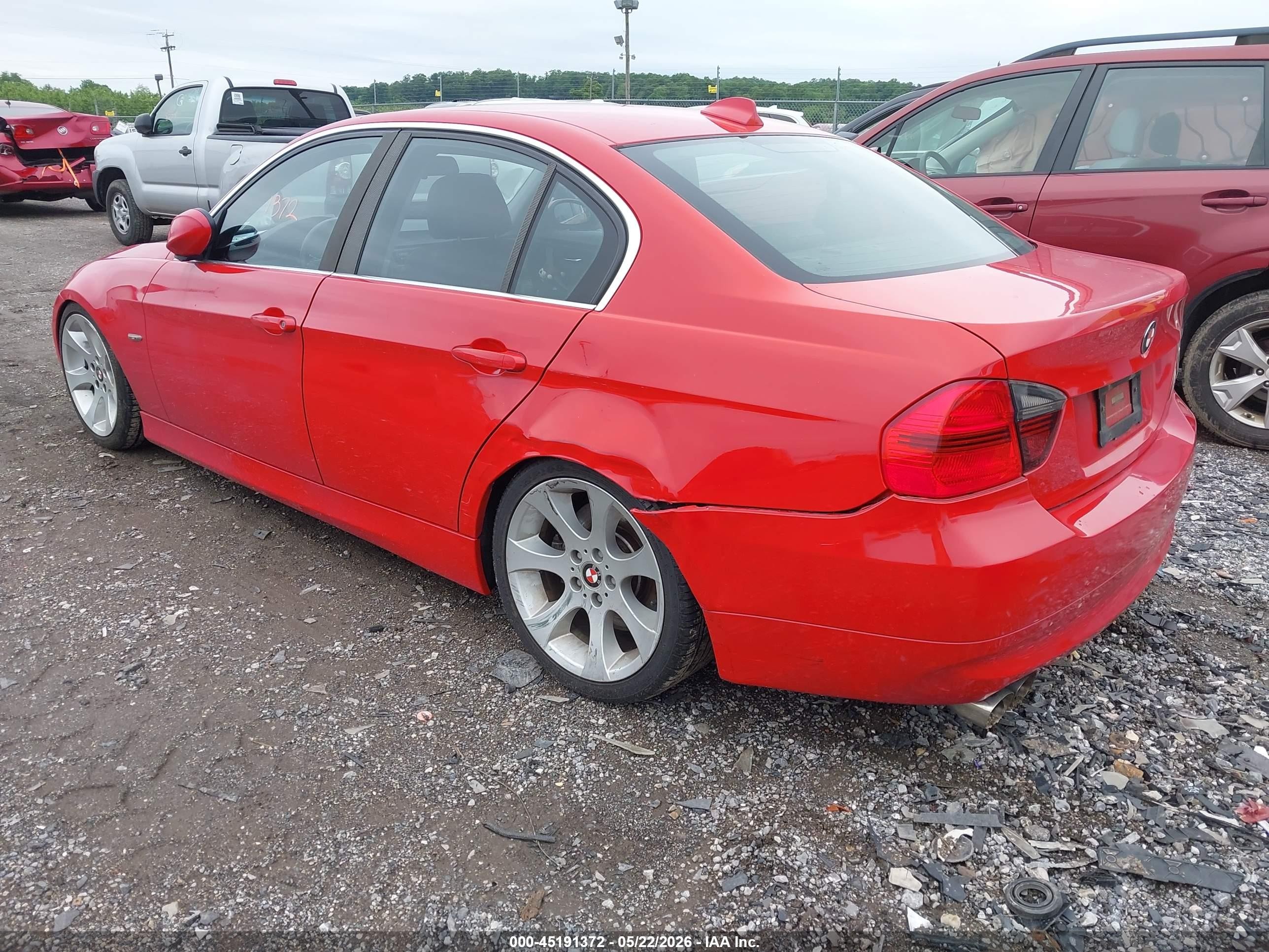 2006 Bmw 330i   Red vin: WBAVB33506KR80817