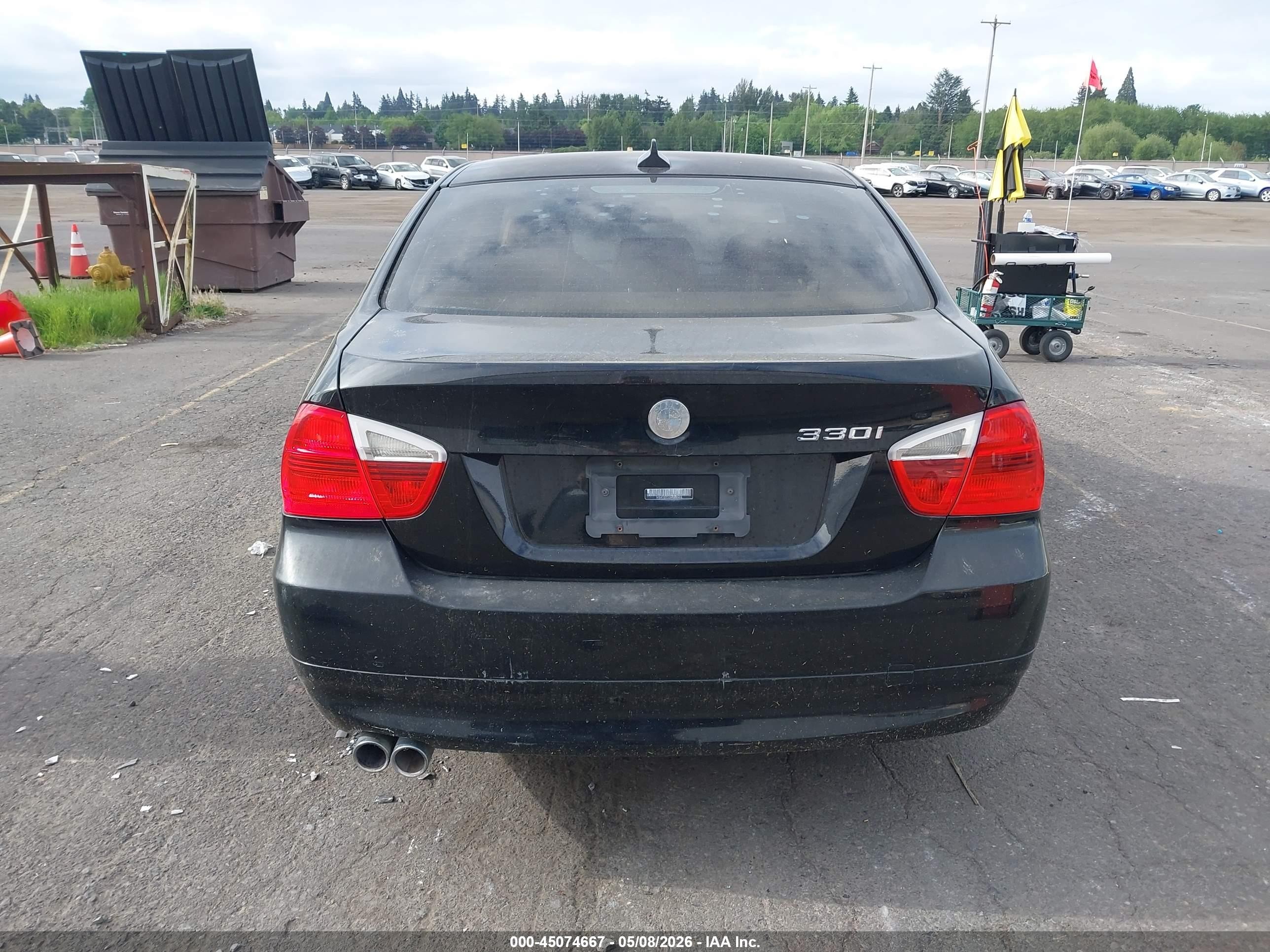 2006 Bmw 330i   Black vin: WBAVB33516KR80454