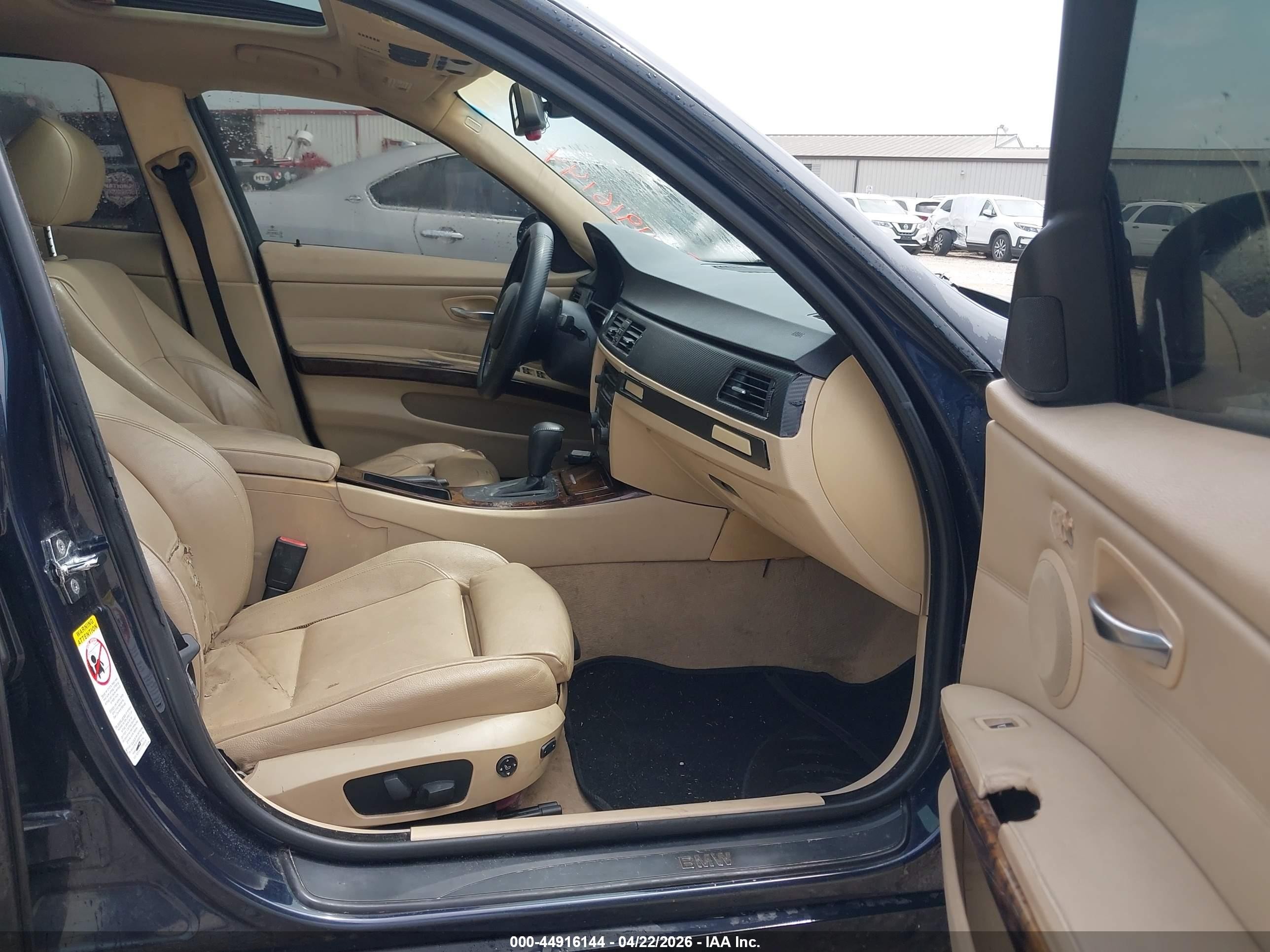 2006 Bmw 330i   Black vin: WBAVB33526PS11612