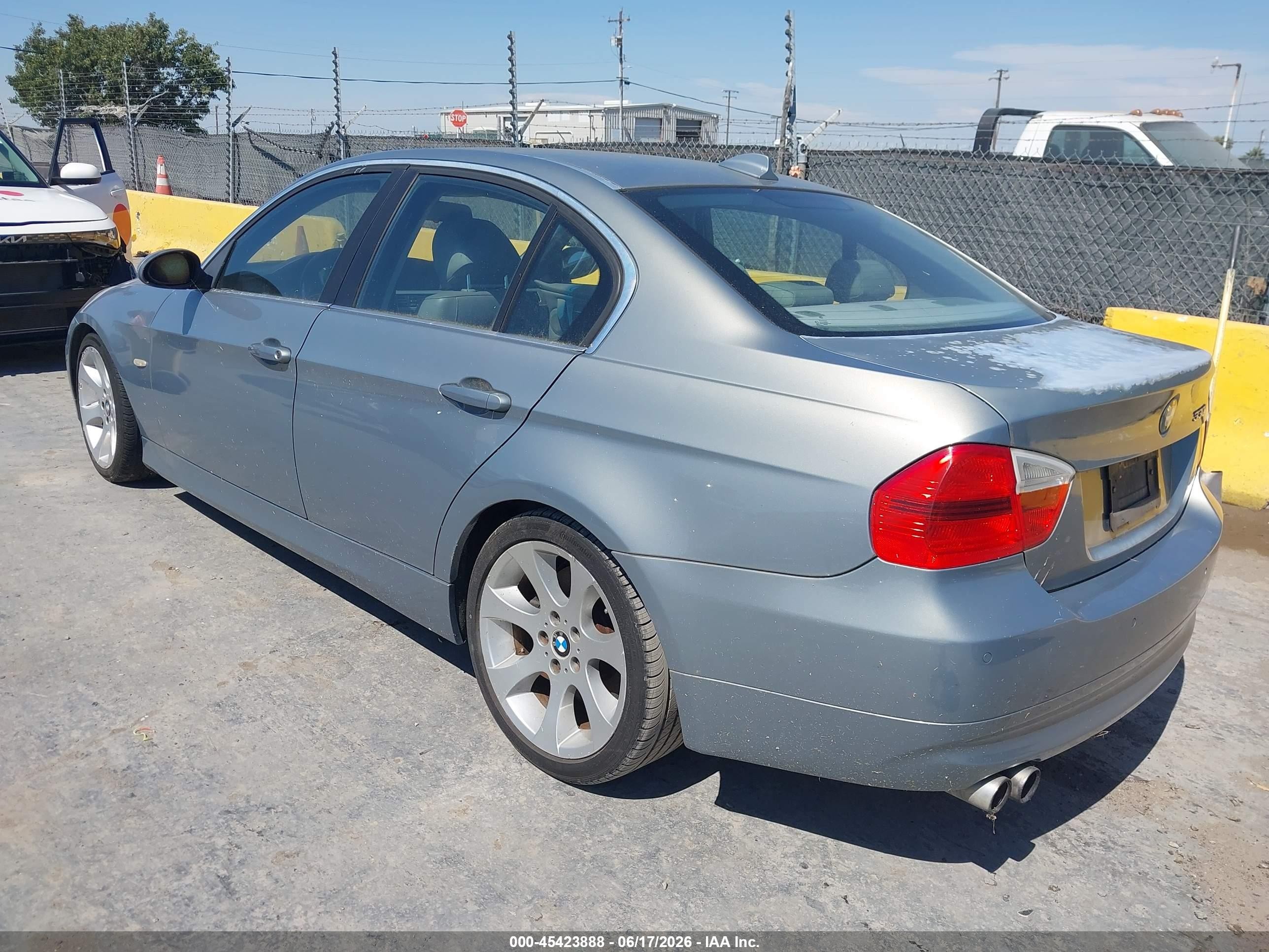 2006 Bmw 330i   Light Blue vin: WBAVB33546KR72686