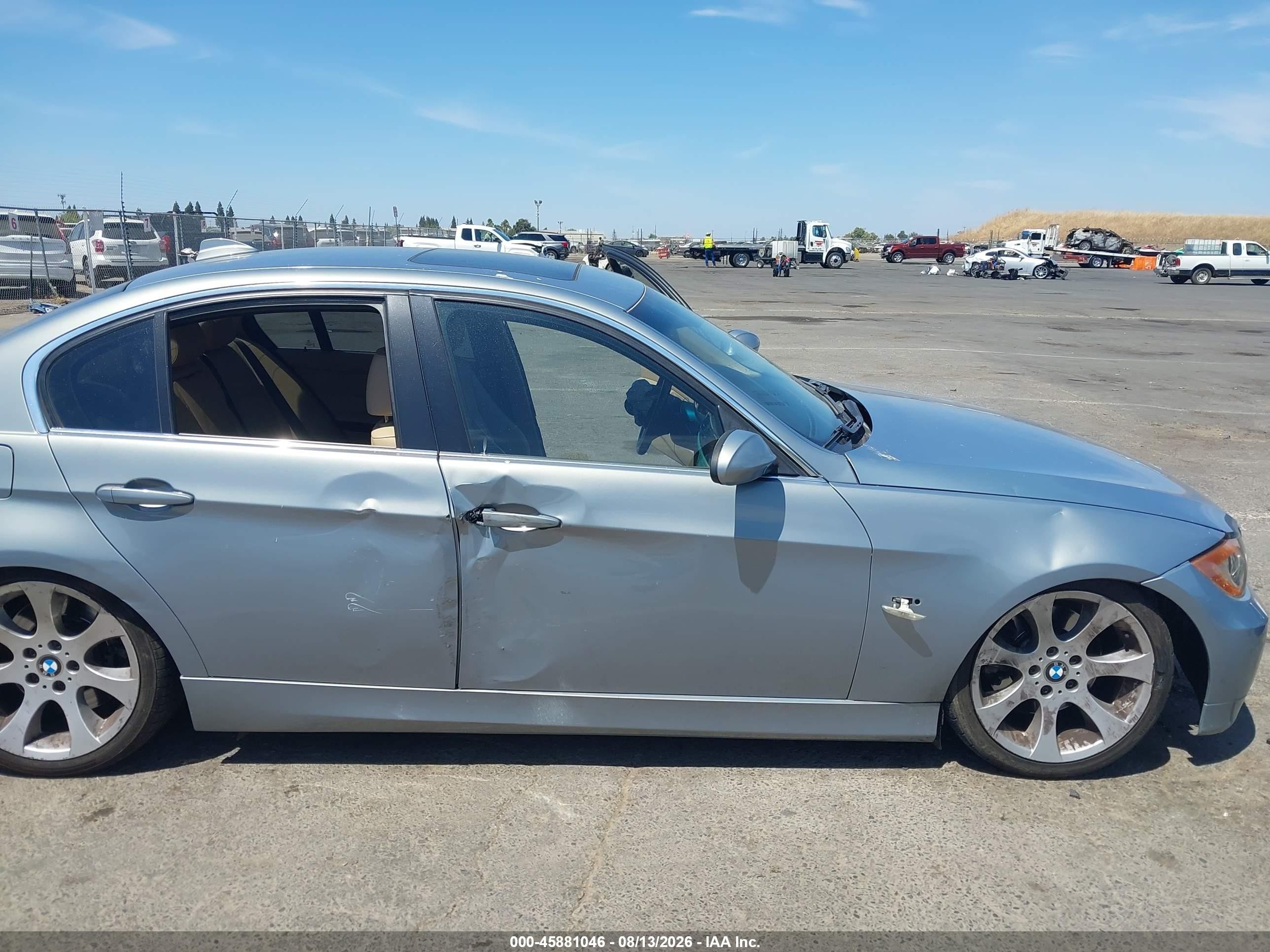 2006 Bmw 330i   Серый vin: WBAVB33546KR76432