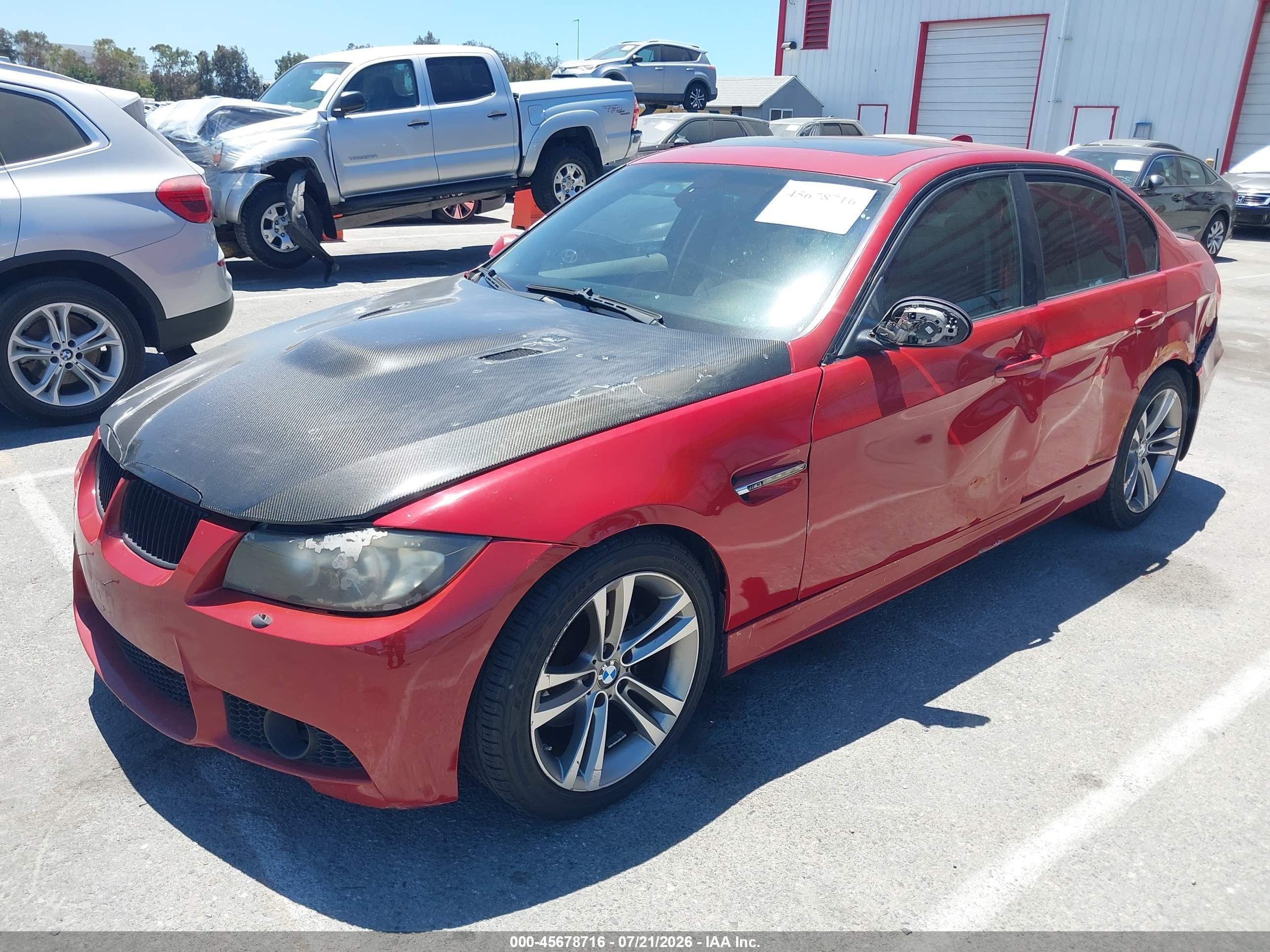 2006 Bmw 330i   Maroon vin: WBAVB33556KR73698