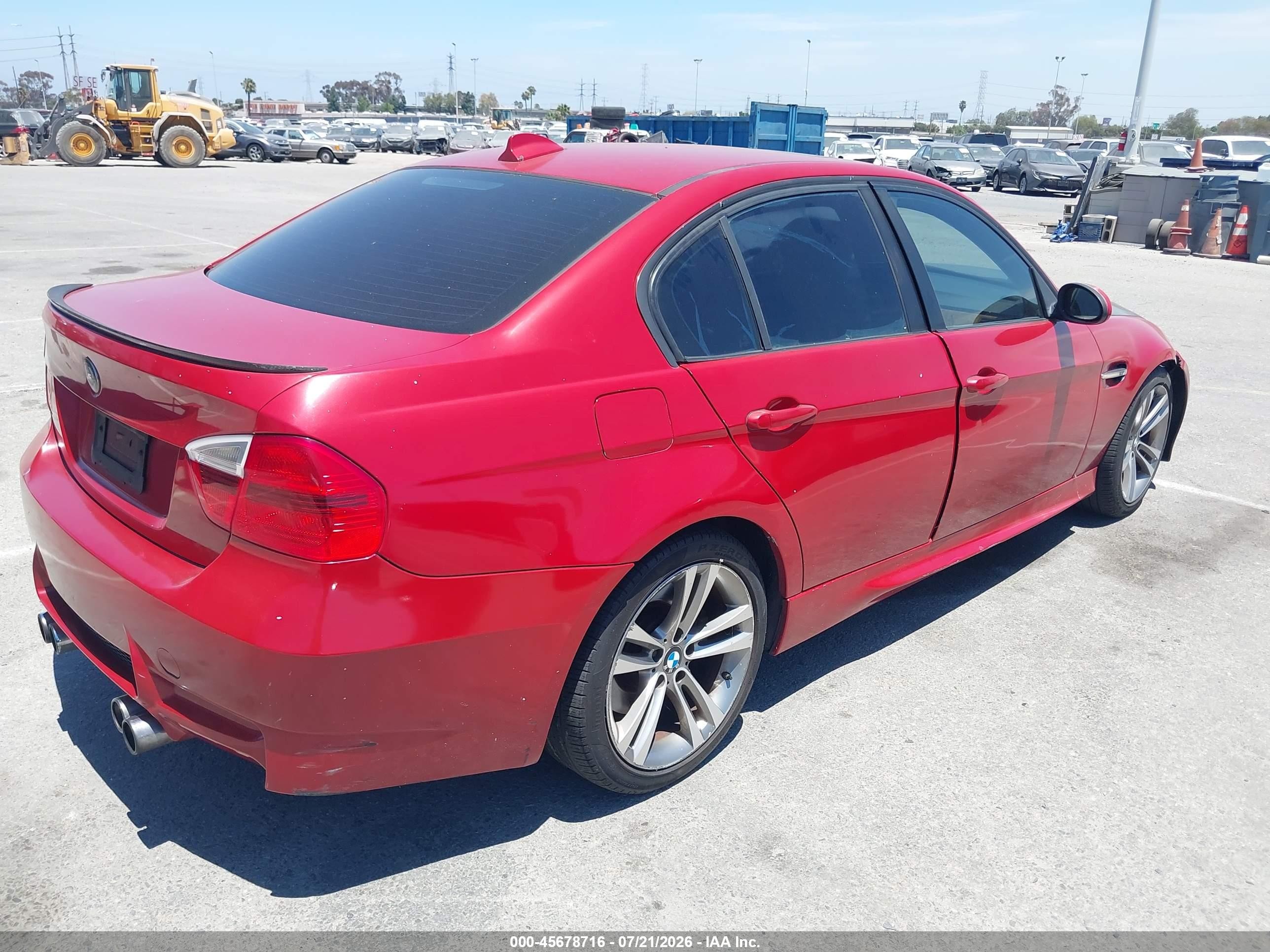 2006 Bmw 330i   Maroon vin: WBAVB33556KR73698
