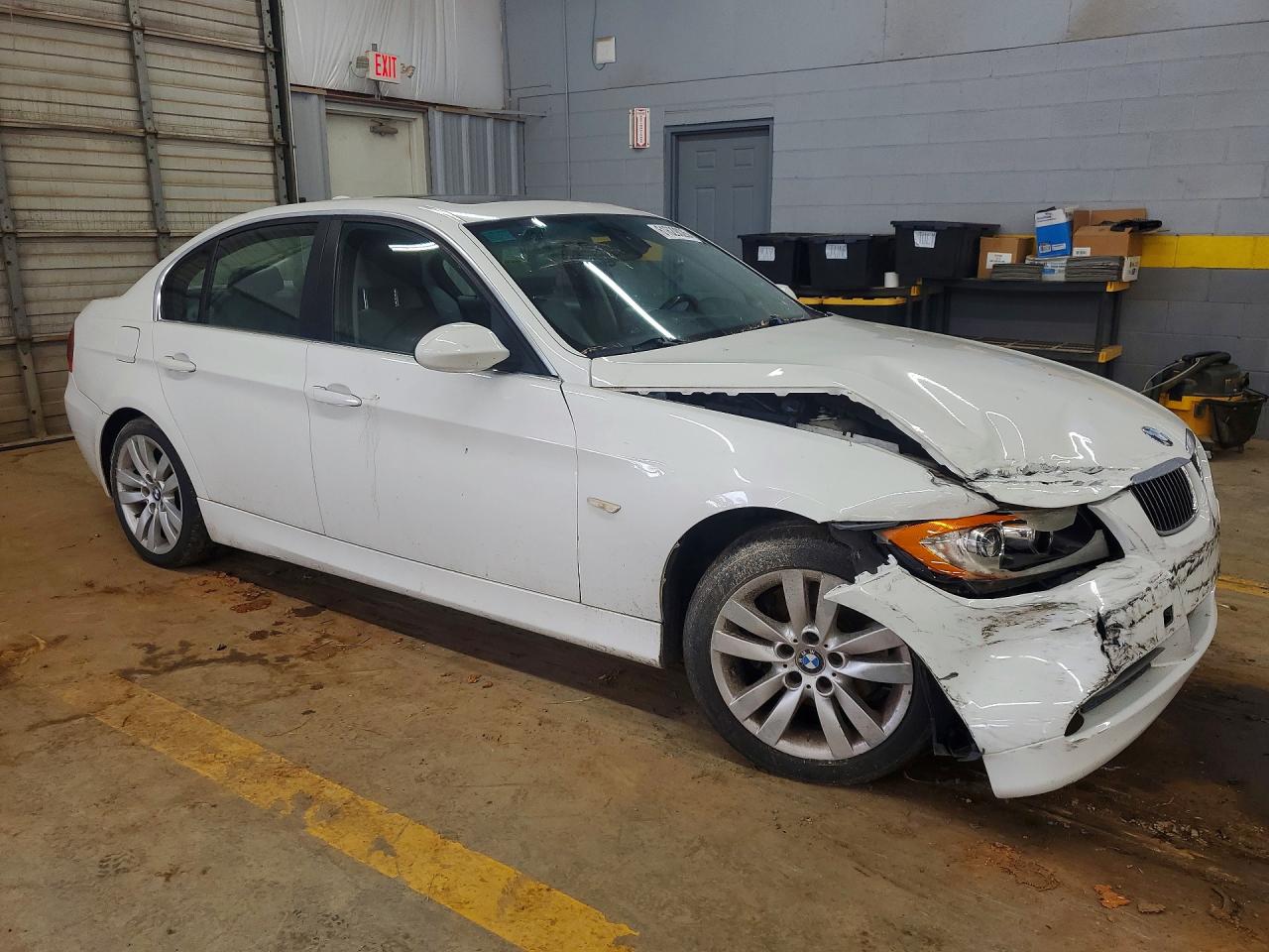 2006 Bmw 330 I White vin: WBAVB33556PS15931