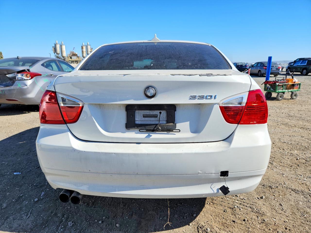 2006 Bmw 330 I White vin: WBAVB33596PS17861