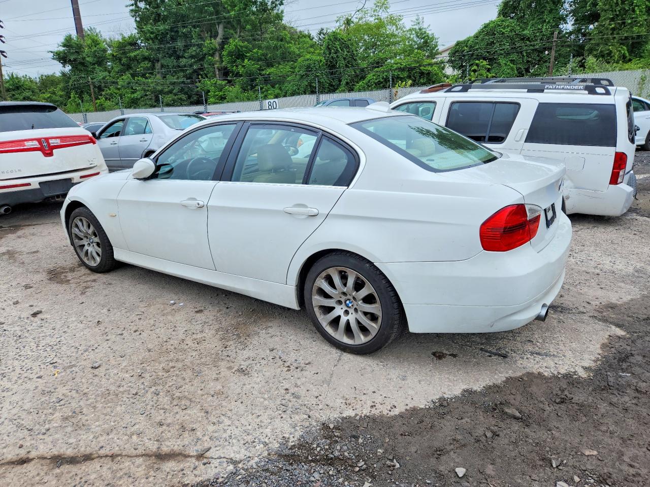 2007 Bmw 335 I White vin: WBAVB73507KY61724
